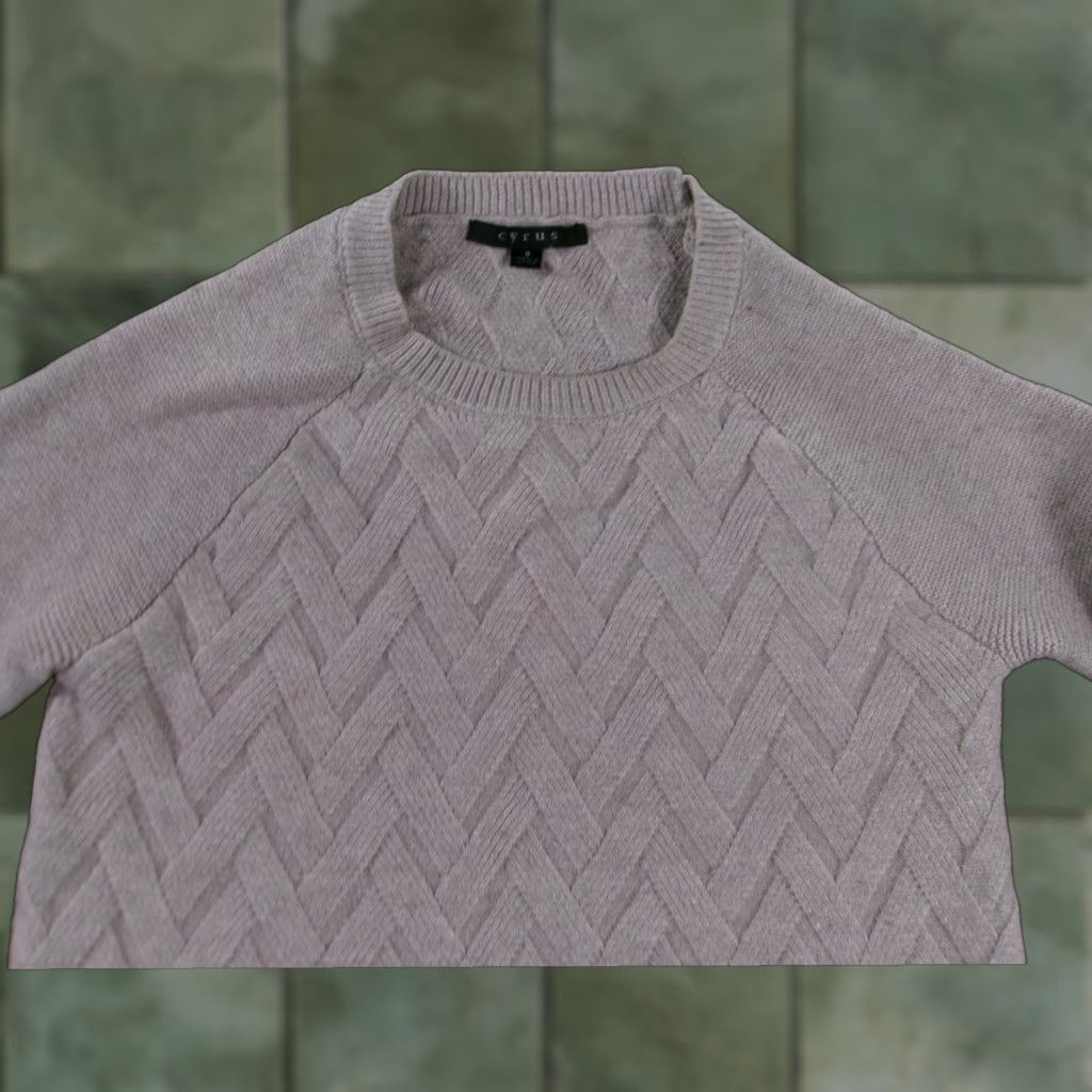 Vintage Cyrus Sweater Womens Small Ivory Cable Knit Textured Cozy Elegant Classic Work Shirt? Size S / US 4 / IT 40 - 1 Thumbnail