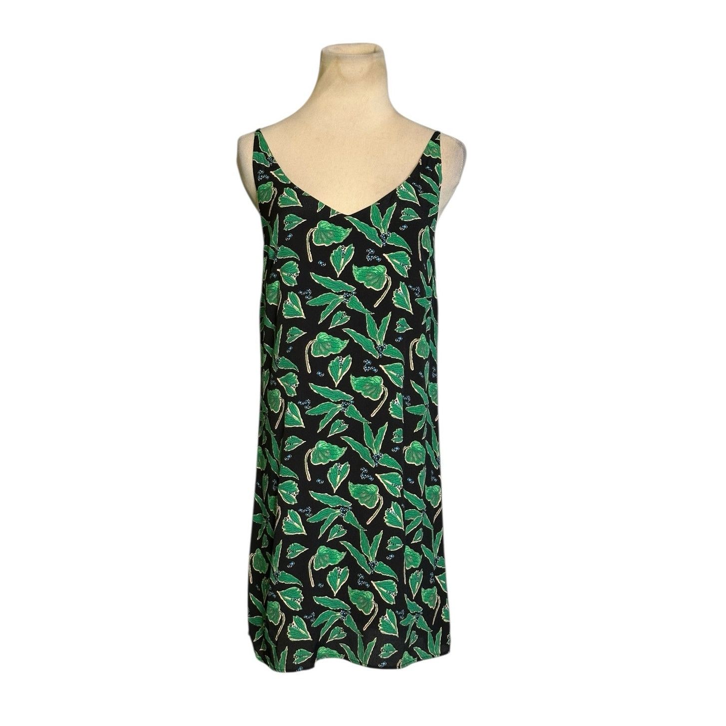 Urban Outfitters Urban Outfitters leaf print sleeveless mini dress size XS Size XS / US 0-2 / IT 36-38 - 1 Thumbnail