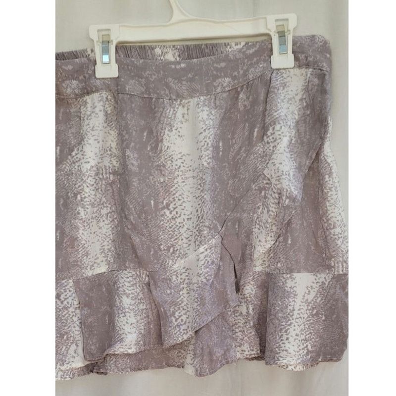 Other Sim & Sam Women’s Gray Textured Wrap-Look Mini Skirt Size L Size 32" / US 10 / IT 46 - 2 Thumbnail
