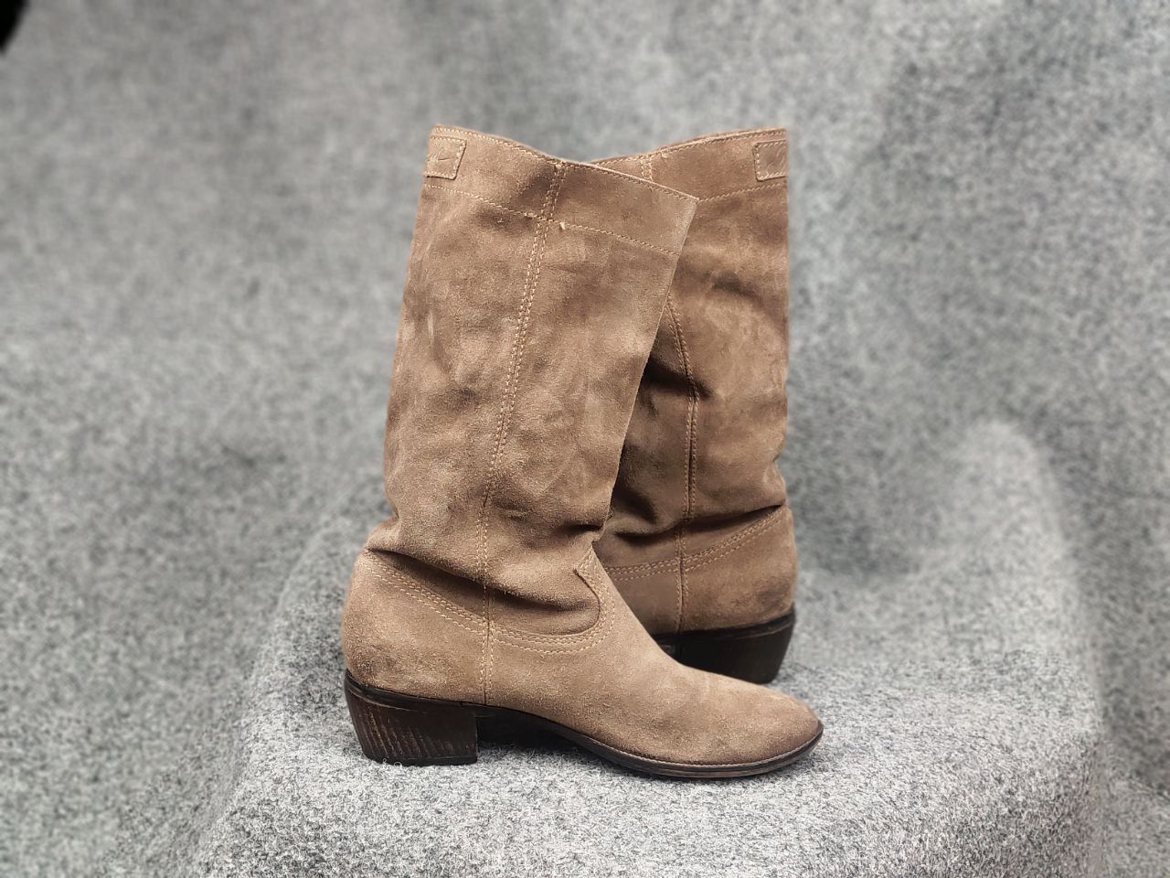 Diesel Vintage Diesel Beige Logo Suede Leather Cowboy Biker Boots Size US 10 / IT 40 - 13 Thumbnail