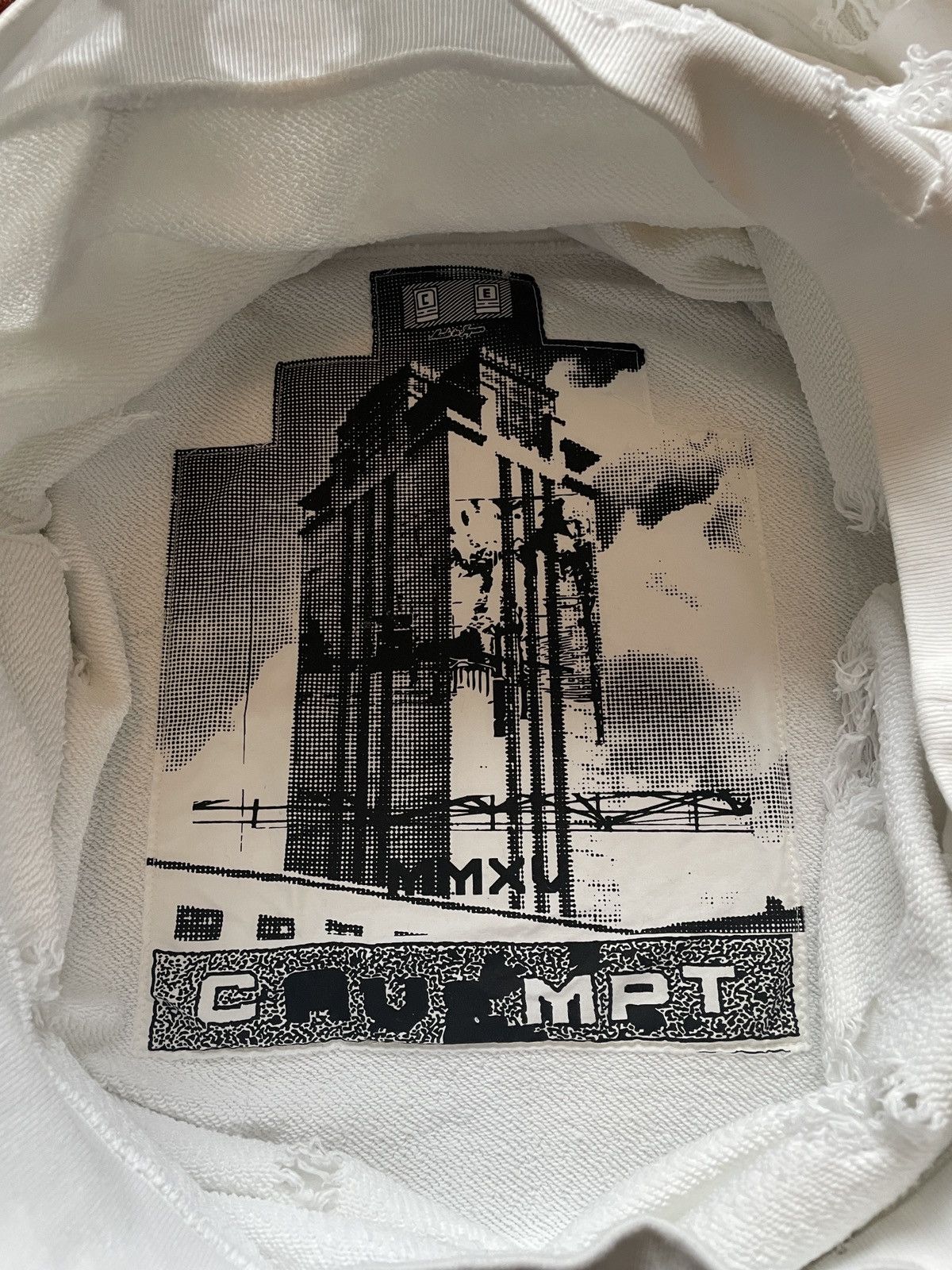 Cav Empt Cav Empt Plague Hoodie size M Size US M / EU 48-50 / 2 - 7 Thumbnail