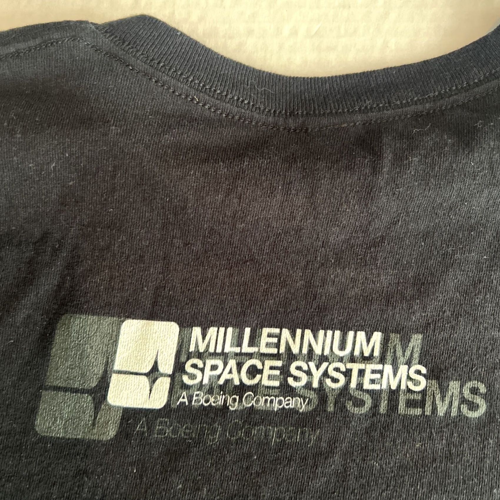 Gildan VINTAGE Millennium Space Systems (A Boeing Company) Shirt Black Space 2XL Mens Graphic Print Space Logo Crew Neck Short Sleeve Cotton Gildan Shirt Size US XXL / EU 58 / 5 - 5 Thumbnail
