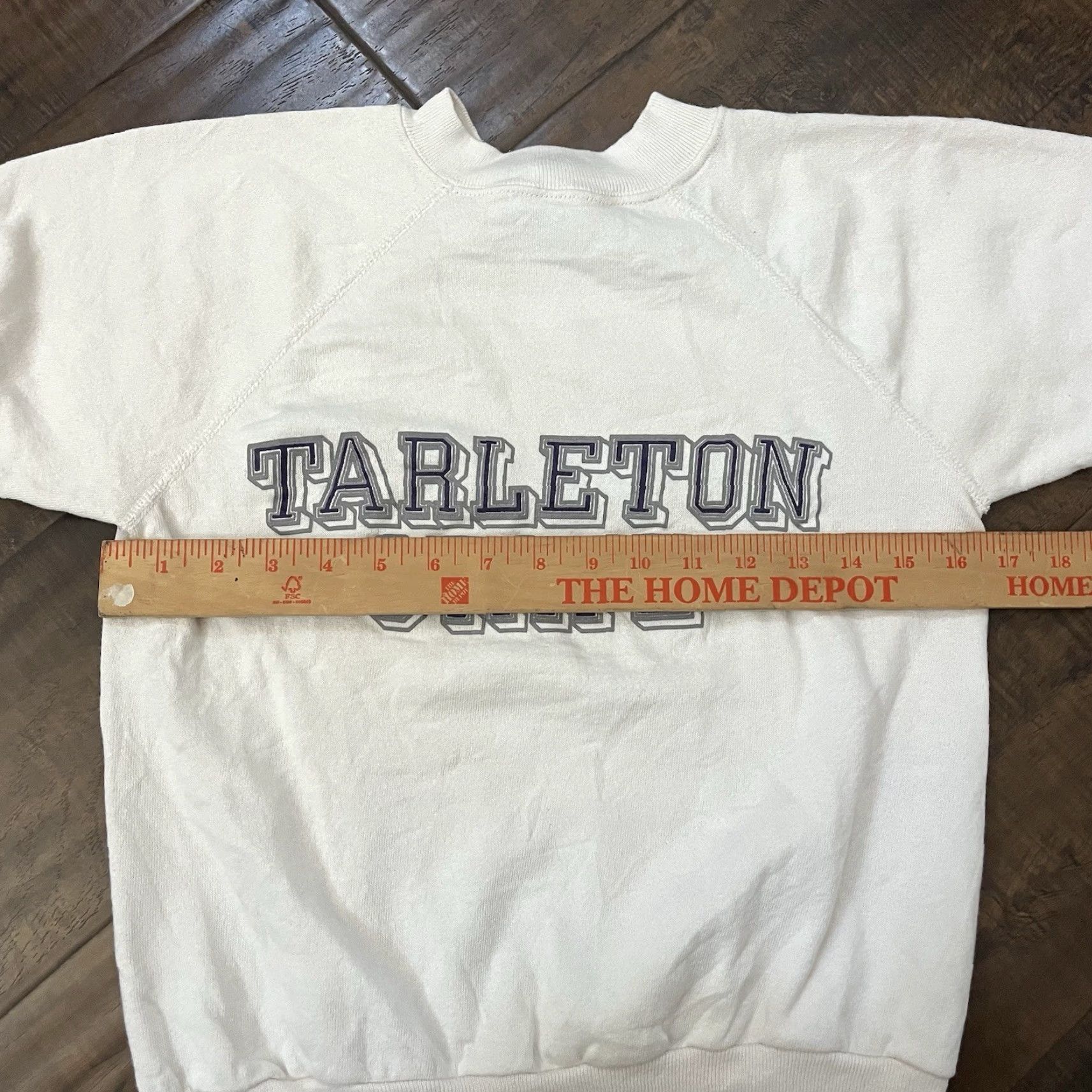 Vintage VINTAGE True Vintage Tarleton State University T-Shirt Small Graphic Print White 90s Mens Size US S / EU 44-46 / 1 - 4 Thumbnail