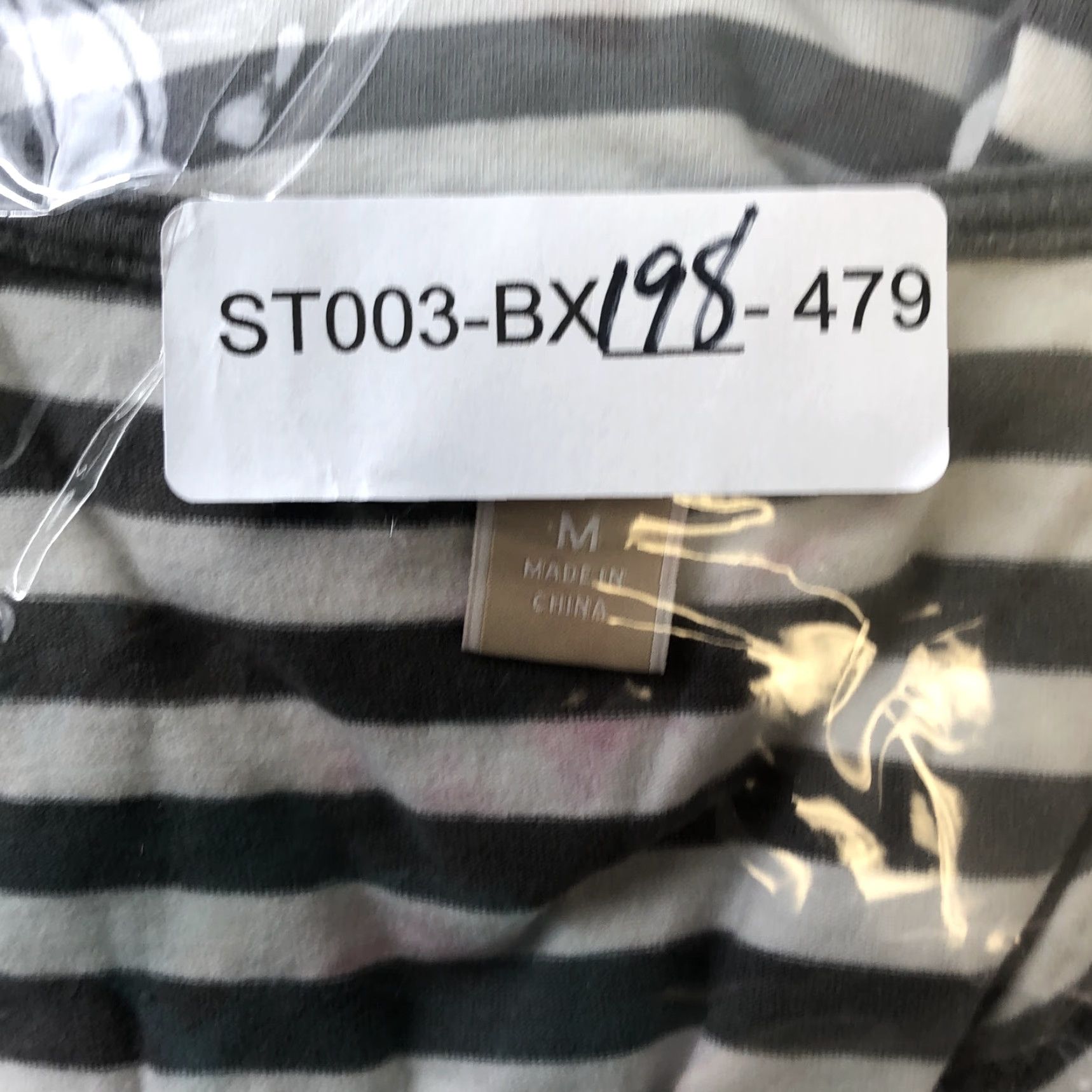 Michael Kors MICHAEL KORS Womens Black White Striped Long Sleeve V-Neck Blouse Medium Classic Casual Size M / US 6-8 / IT 42-44 - 7 Thumbnail