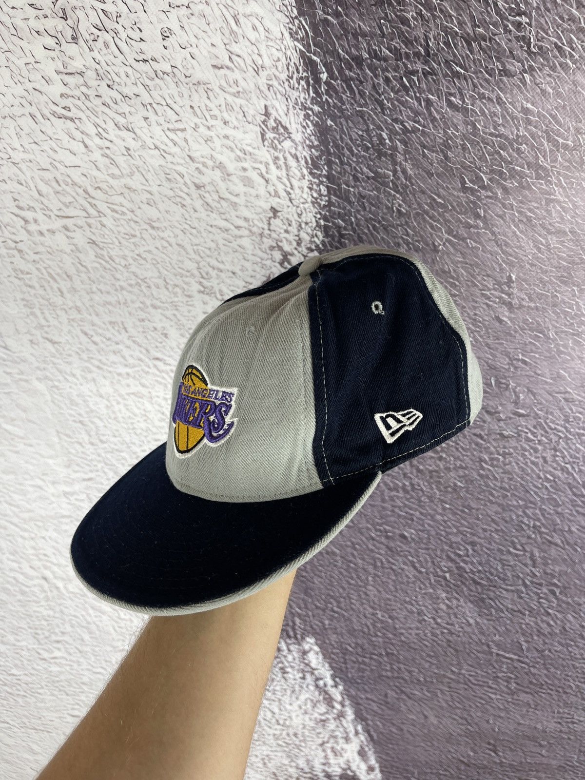 NBA New Era vintage 90s made in USA LA Lakers wool cap NBA Size ONE SIZE - 2 Thumbnail