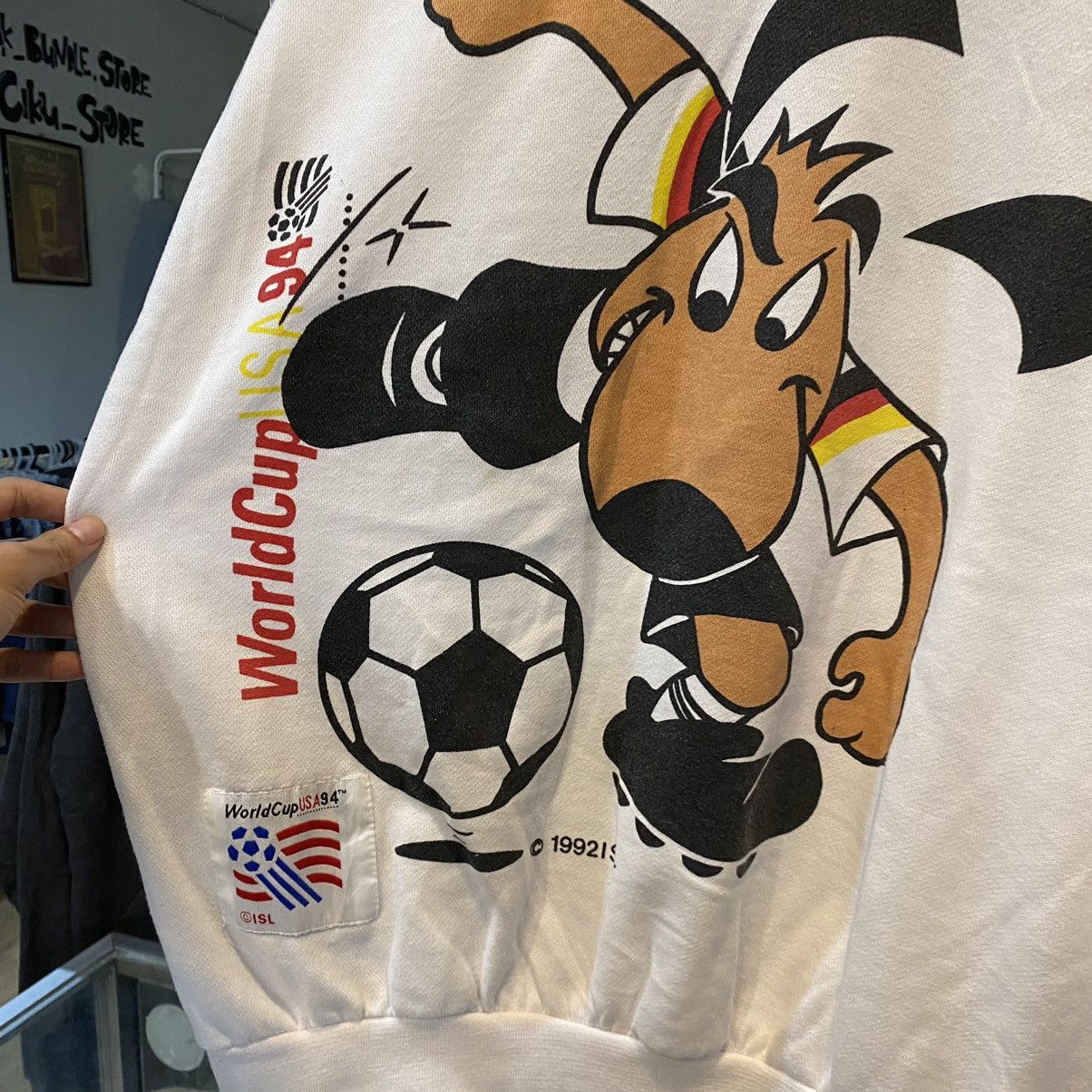 Vintage Vintage Germany 90s World Cup Crewneck Sweatshirt Size US L / EU 52-54 / 3 - 5 Thumbnail