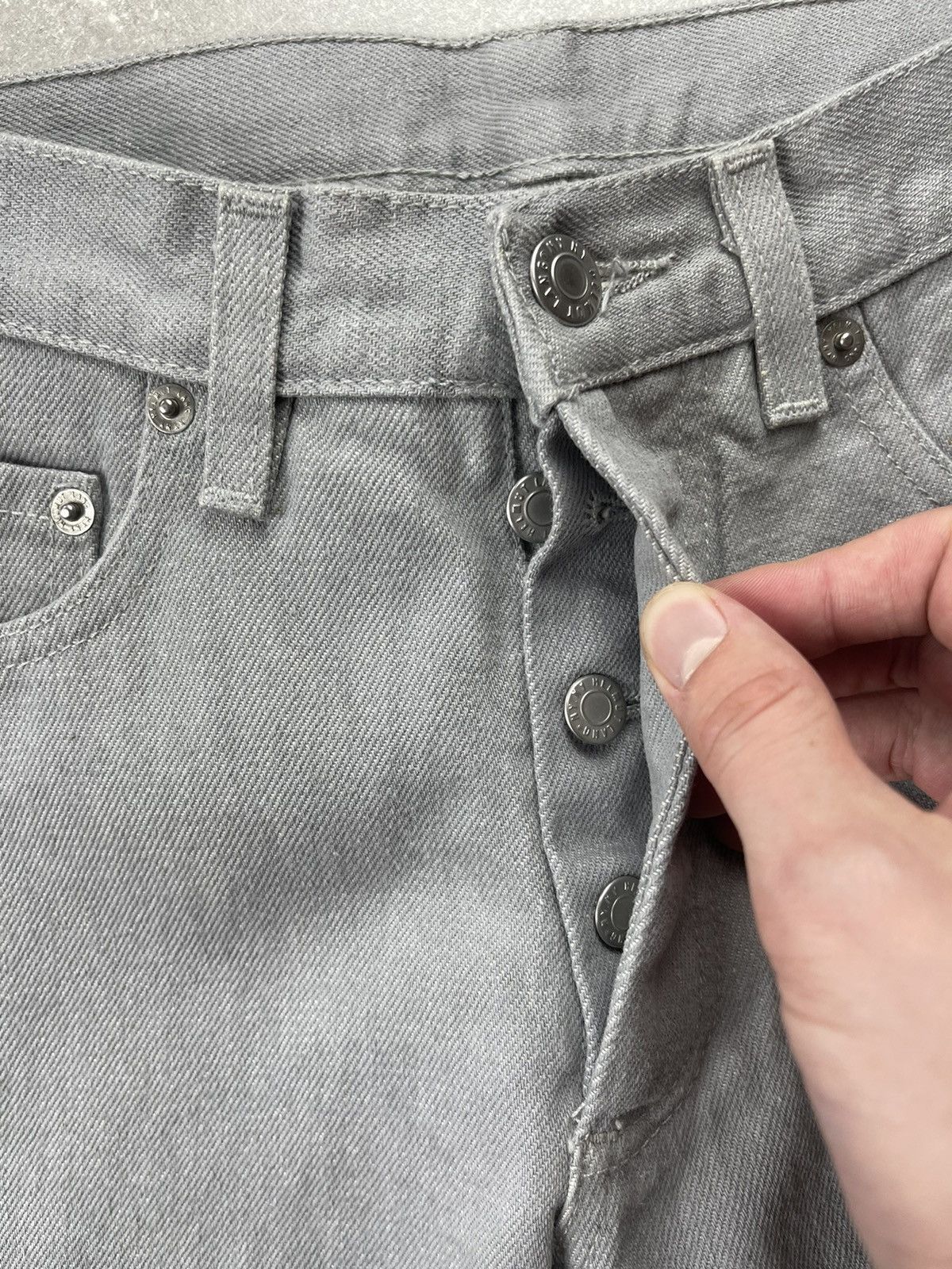 Helmut Lang Helmut Lang Vintage Gray Classic 5-Pocket Jeans Size US 26 / EU 42 - 9 Thumbnail