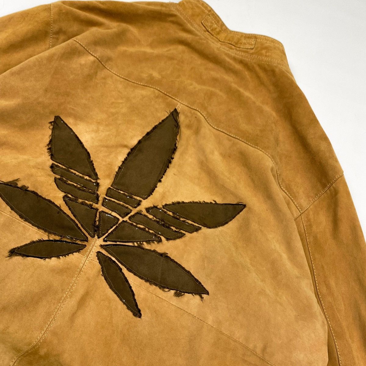 Japanese Brand × Vintage adidas ganja leaf suede bomber Size US L / EU 52-54 / 3 - 4 Thumbnail