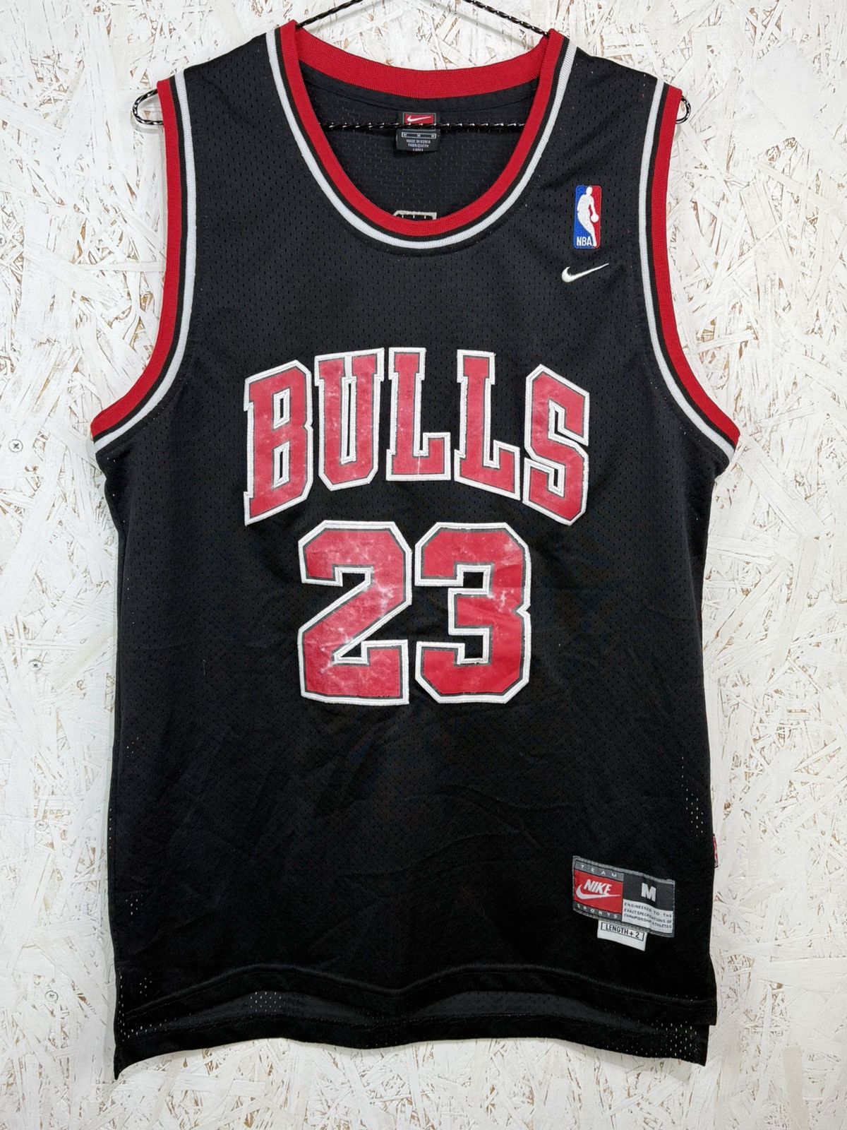 Nike 90s Nike Chicago Bulls #23 Michael Jodan NBA Jersey Black M Size US M / EU 48-50 / 2 - 1 Thumbnail