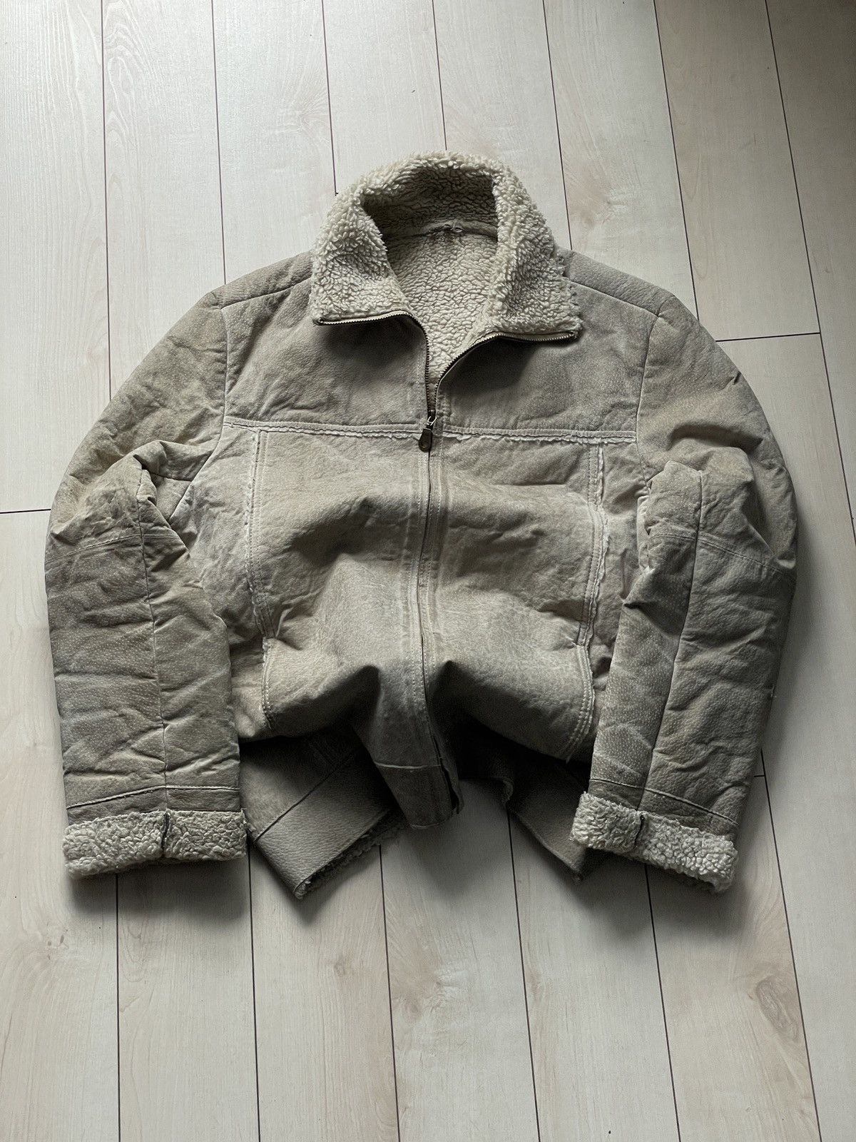 Vintage Beige Leather jacket with teddy fur inside Size US M / EU 48-50 / 2 - 9 Thumbnail