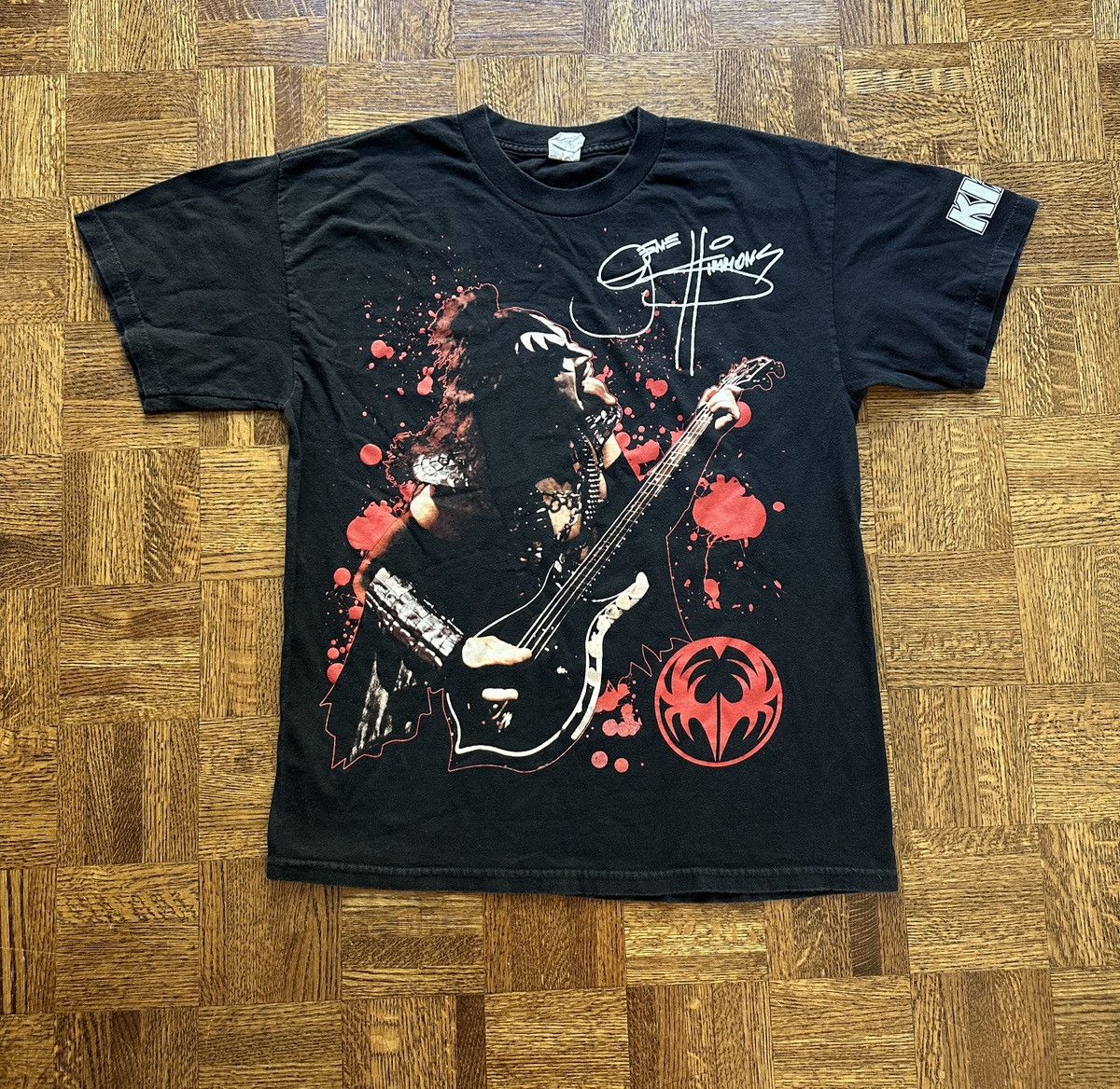 Vintage Vintage Y2K Gene Simmons Kiss Graphic Band Tee Size US L / EU 52-54 / 3 - 1 Thumbnail