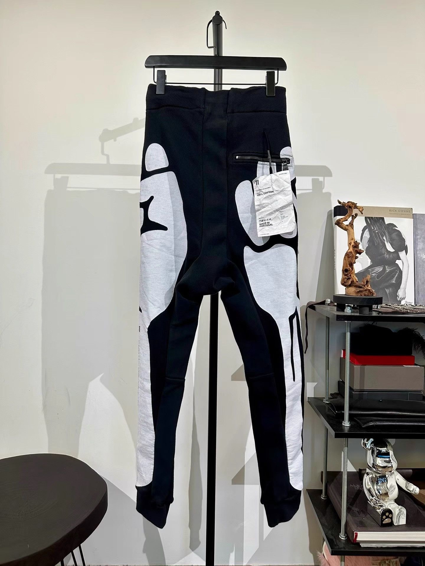 11 By Boris Bidjan Saberi 11by BBS Print Elastic Cuff Sweatpants K35 Size US 31 - 2 Thumbnail
