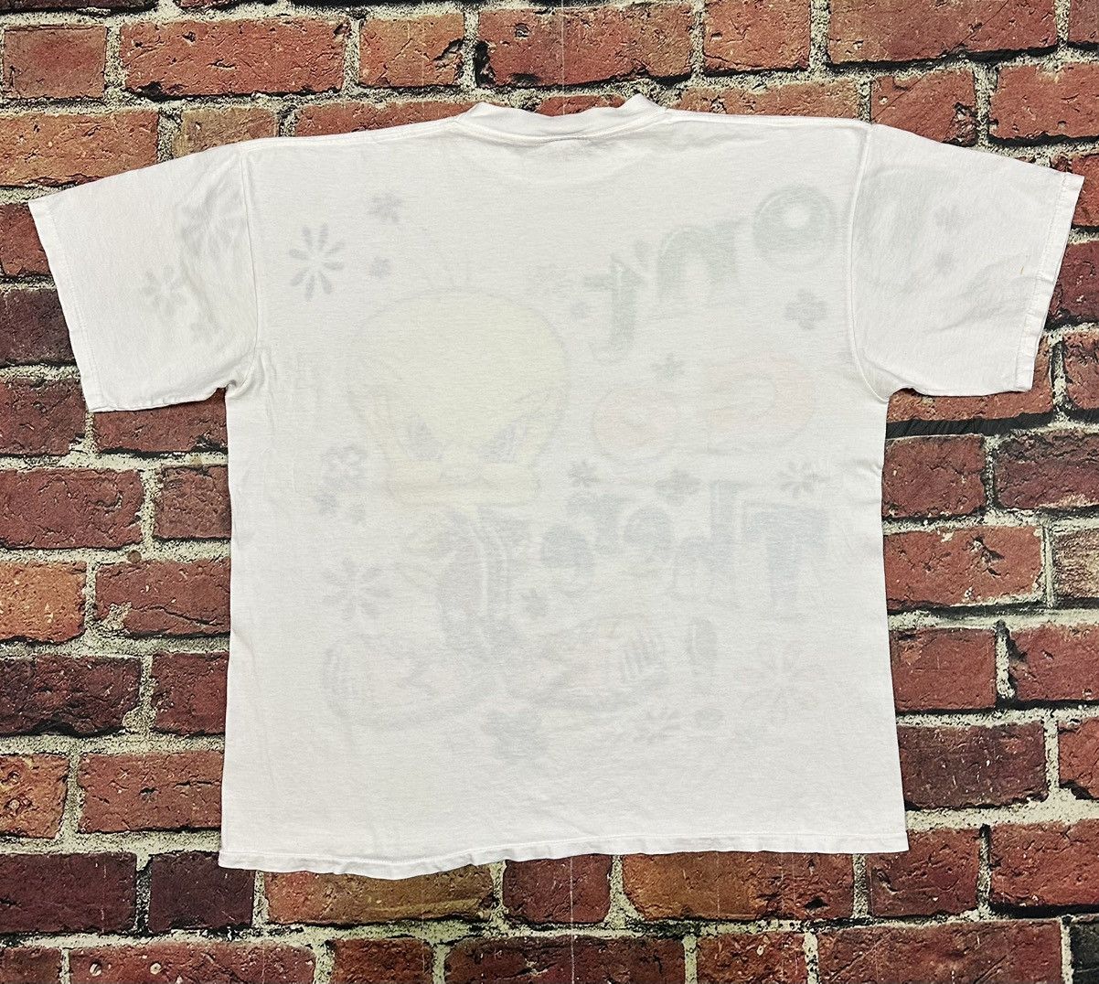 Warner Bros Vintage 90s Looney Tunes Tweety Bird AOP Tee Don’t Go There Size US XL / EU 56 / 4 - 3 Thumbnail