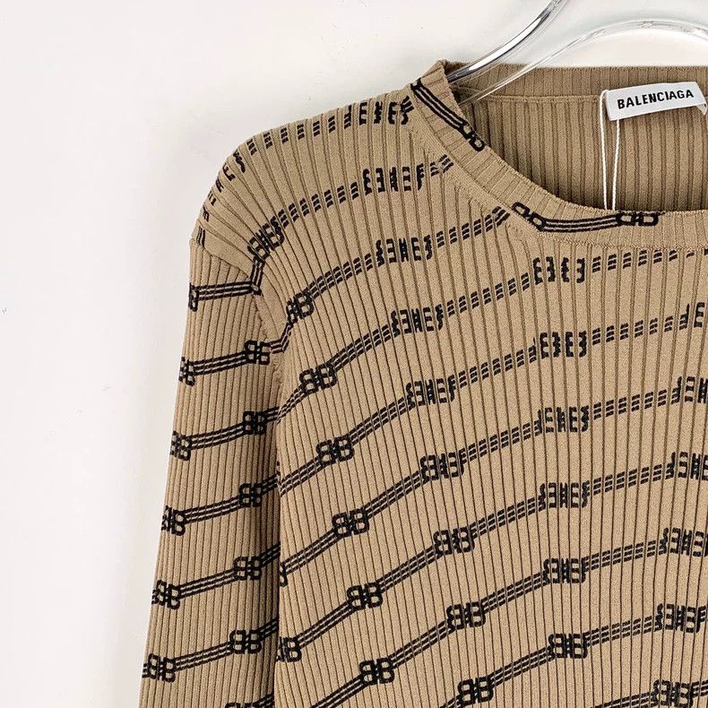 Balenciaga Balenciaga Brown logo bullet-screen printed crewneck long- Size US XS / EU 42 / 0 - 3 Thumbnail