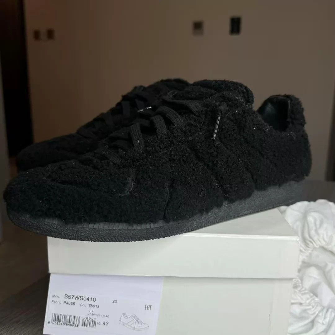 MM6 MM6 German Trainer 43 99 New With Box & Accs Size US 10 / EU 43 - 1 Thumbnail