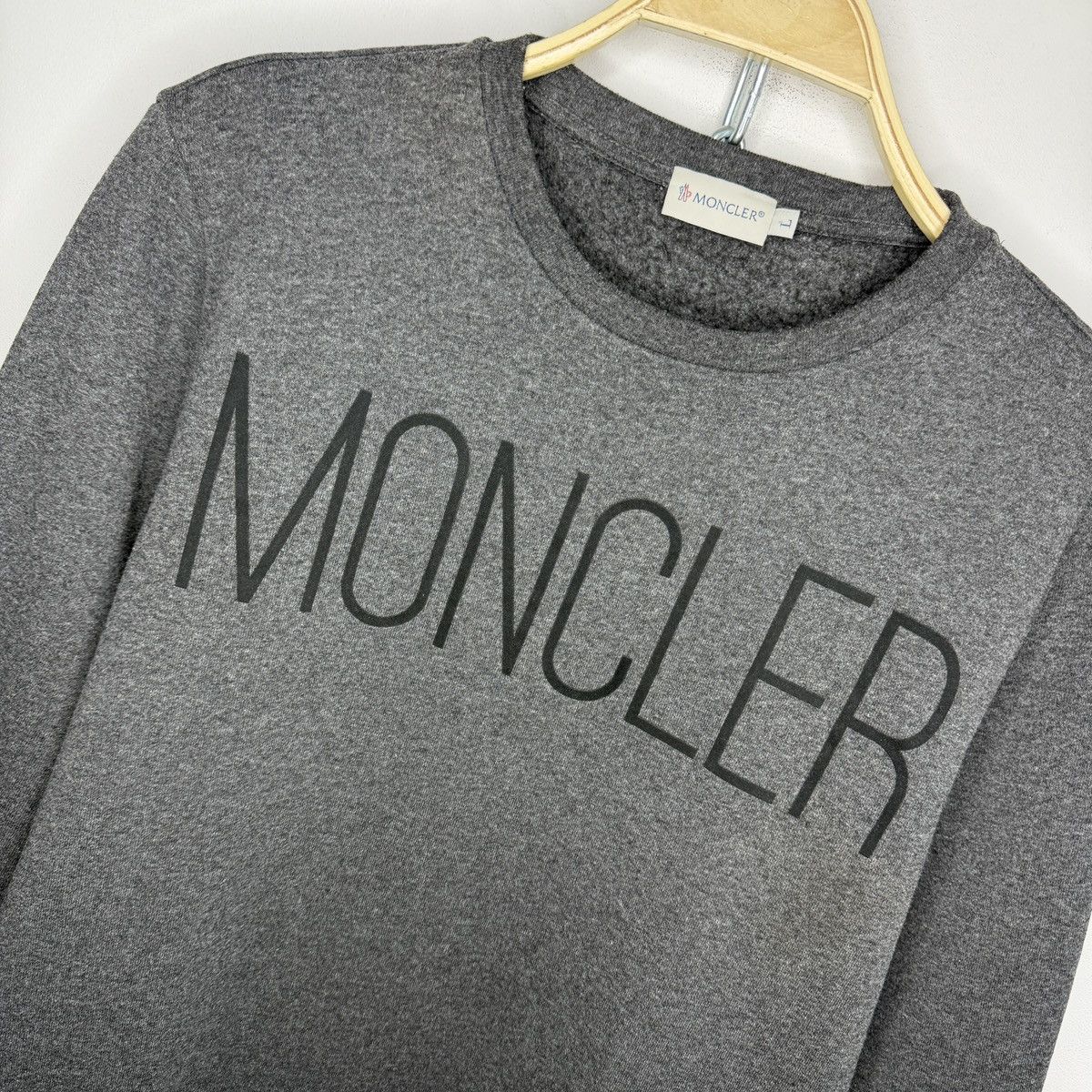 Moncler Moncler Sweatshirt Crewneck Grey Logo Size US M / EU 48-50 / 2 - 4 Thumbnail