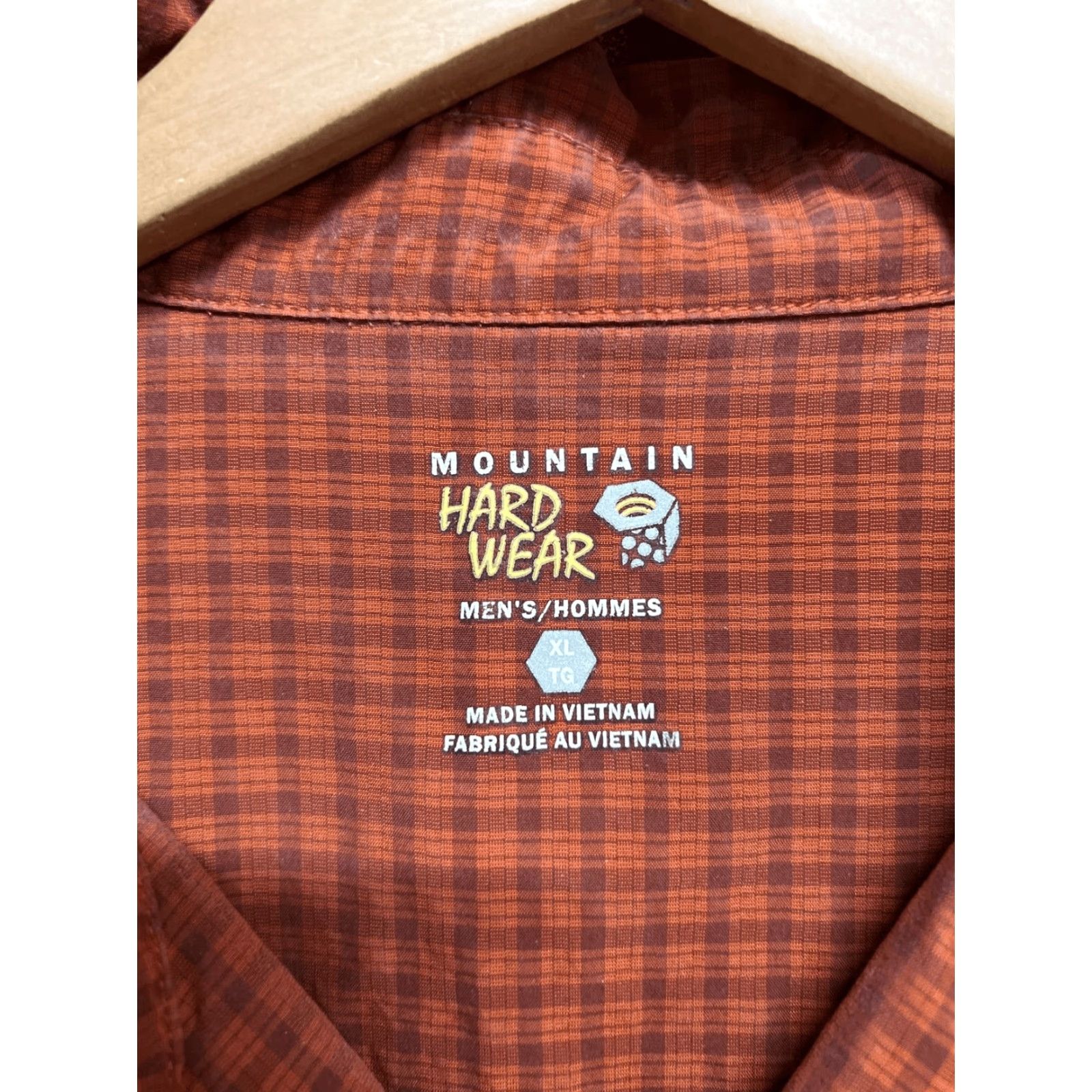 Mountain Hardwear Mountain Hardwear Shirt Mens XL Orange Button-Down Collared Knit Plaid Short Sleeve Button-Up Casual Travel Workwear Vintage No N/A Size US XL / EU 56 / 4 - 3 Thumbnail