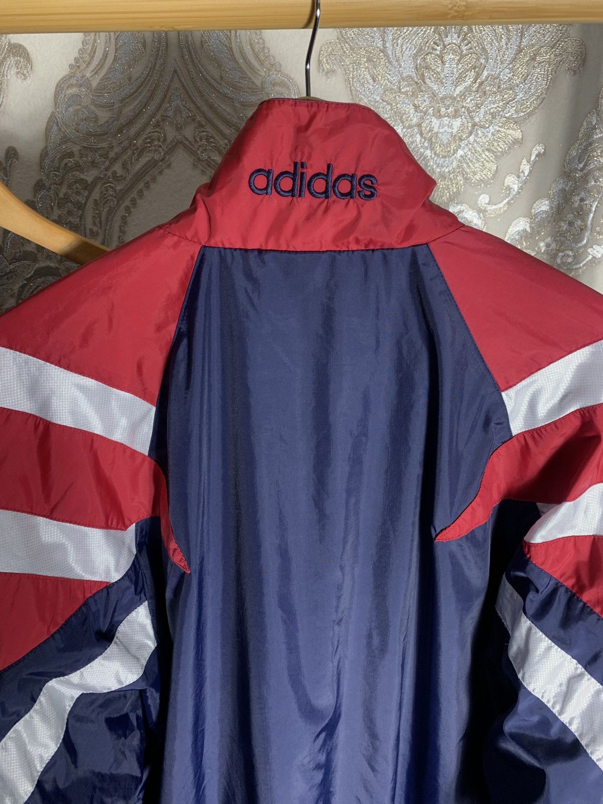 Adidas VINTAGE ADIDAS ORIGINAL EQUIPMENT RETRO SUIT CASUAL Y2K 90s Size US L / EU 52-54 / 3 - 12 Thumbnail