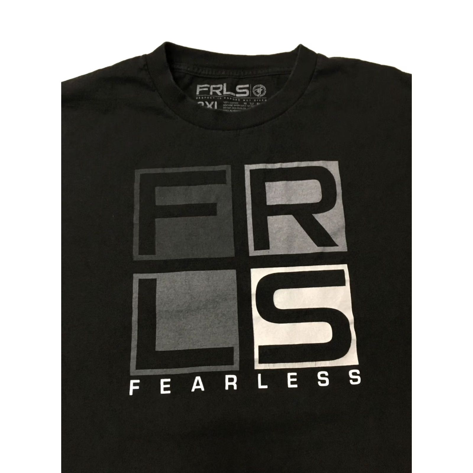 Vintage Fearless Switch Geometric Graphic T Shirt Black Cotton Mens 3XL Size US XXL / EU 58 / 5 - 2 Thumbnail