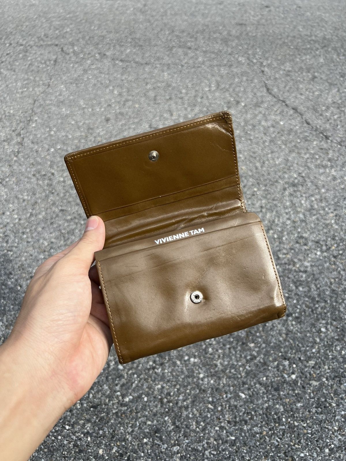 Other RARE 90s vivienne tam buddha leather wallet Size ONE SIZE - 7 Thumbnail