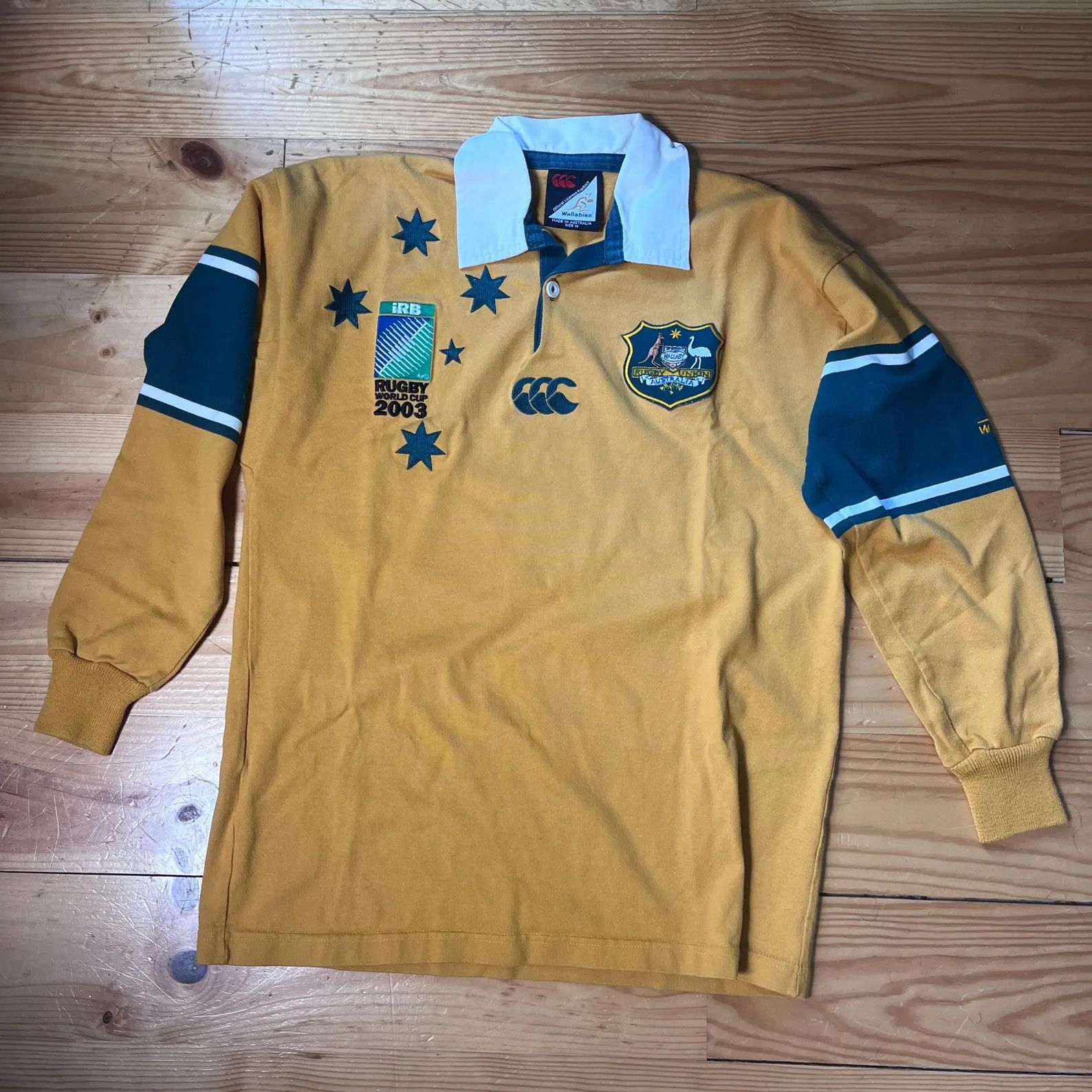 Canterbury of New Zealand Australia Wallabies Canterbury Jersey 2003 M Size US M / EU 48-50 / 2 - 7 Thumbnail