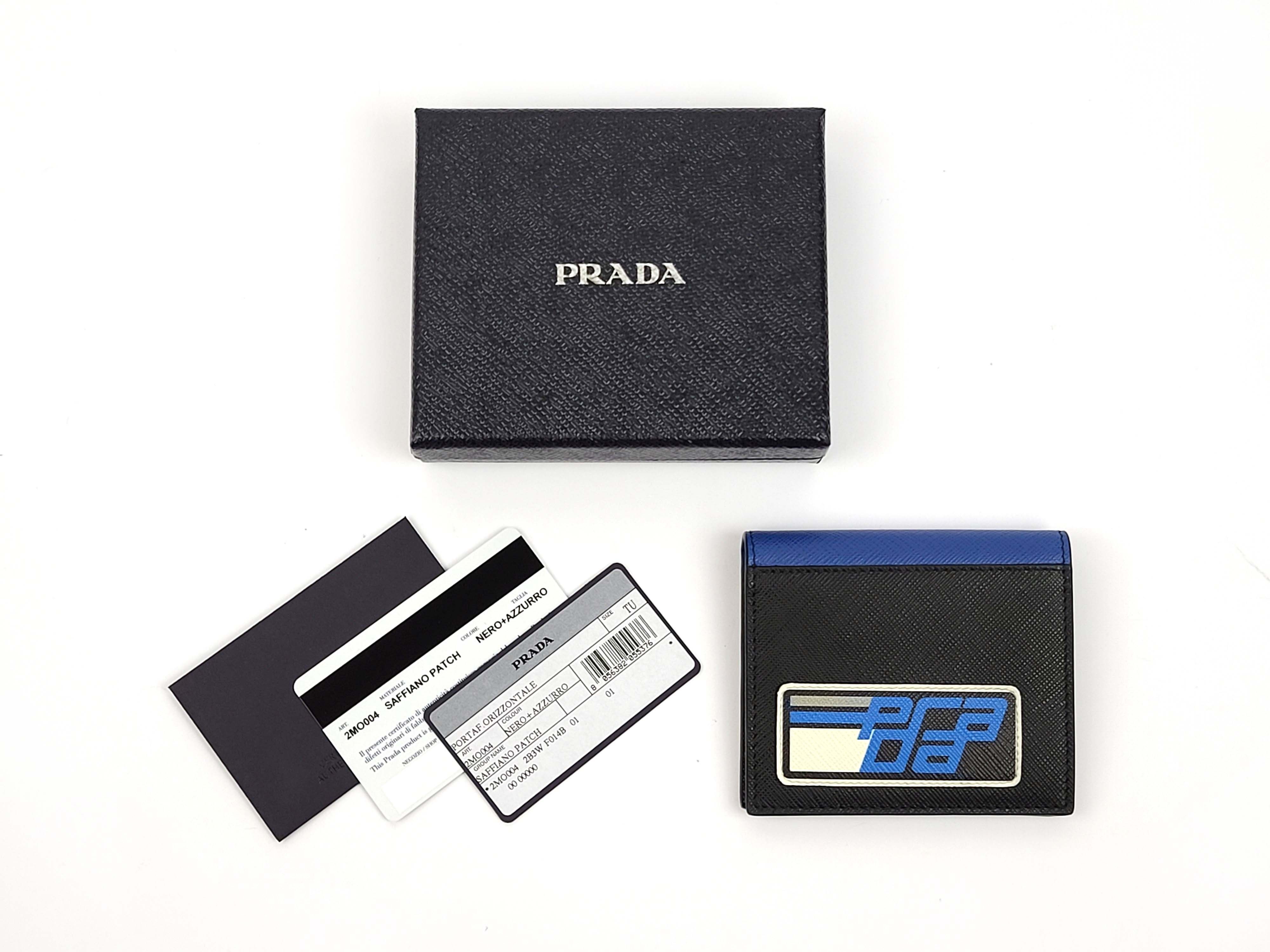 Prada F/W 2018 Saffiano Leather Logo Patch Bifold Wallet NIB Size ONE SIZE - 6 Thumbnail