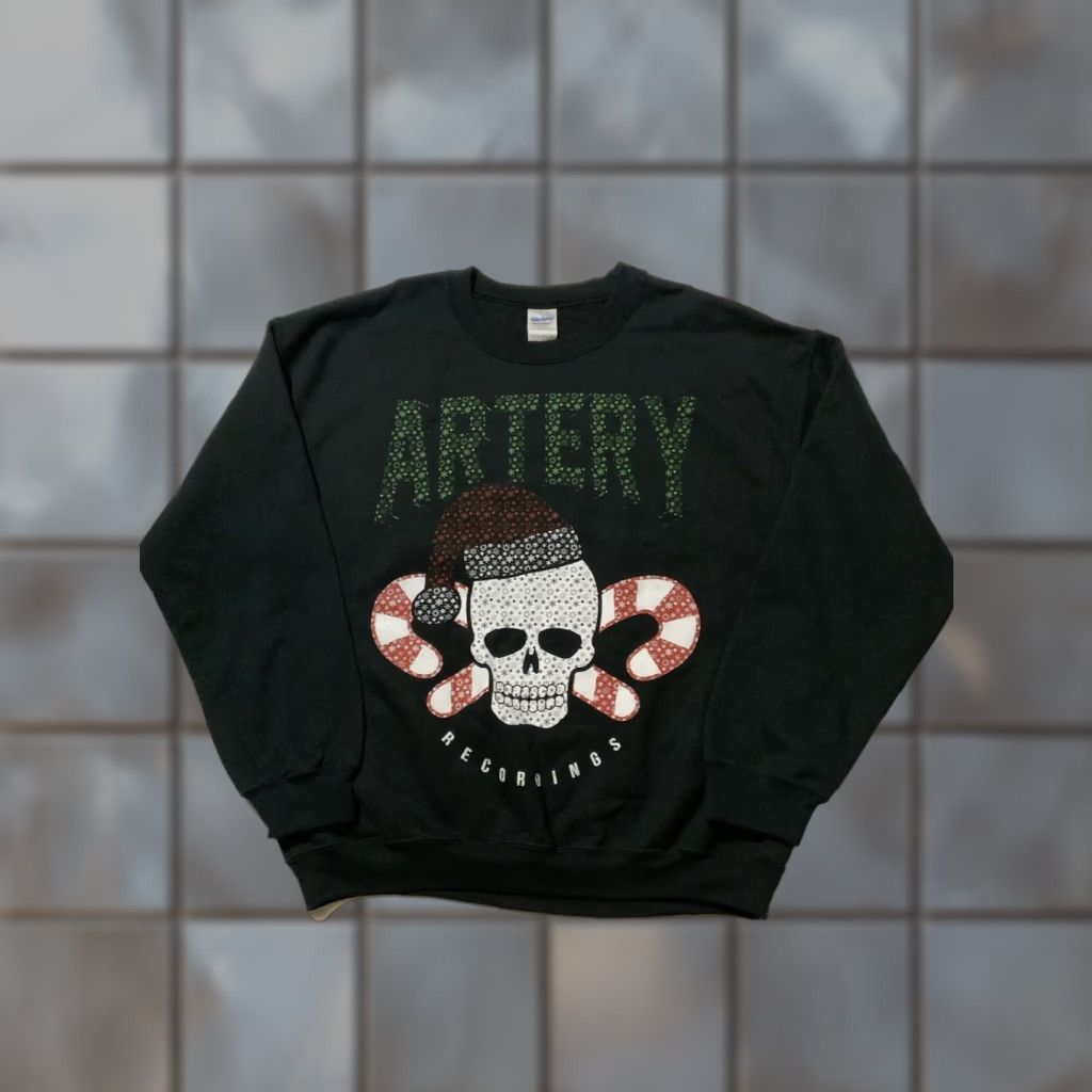 Gildan Artery Recordings Metalcore Hardcore Punk Skull Rock Band Sweatshirt L Black Mens Pullover Skull Rock Band Sweatshirt L Black Mens Size US L / EU 52-54 / 3 - 1 Thumbnail