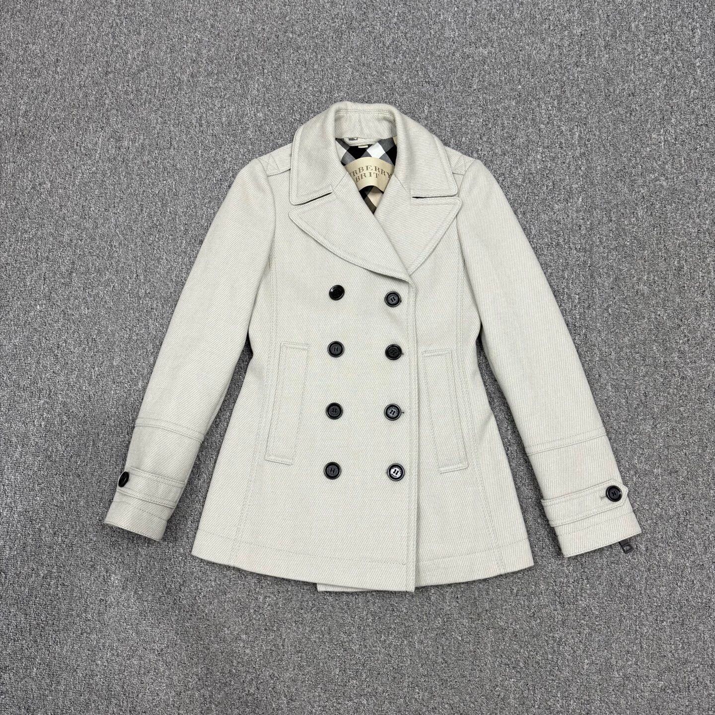 Burberry UK4 light gray lining check wool short coat 99 new
