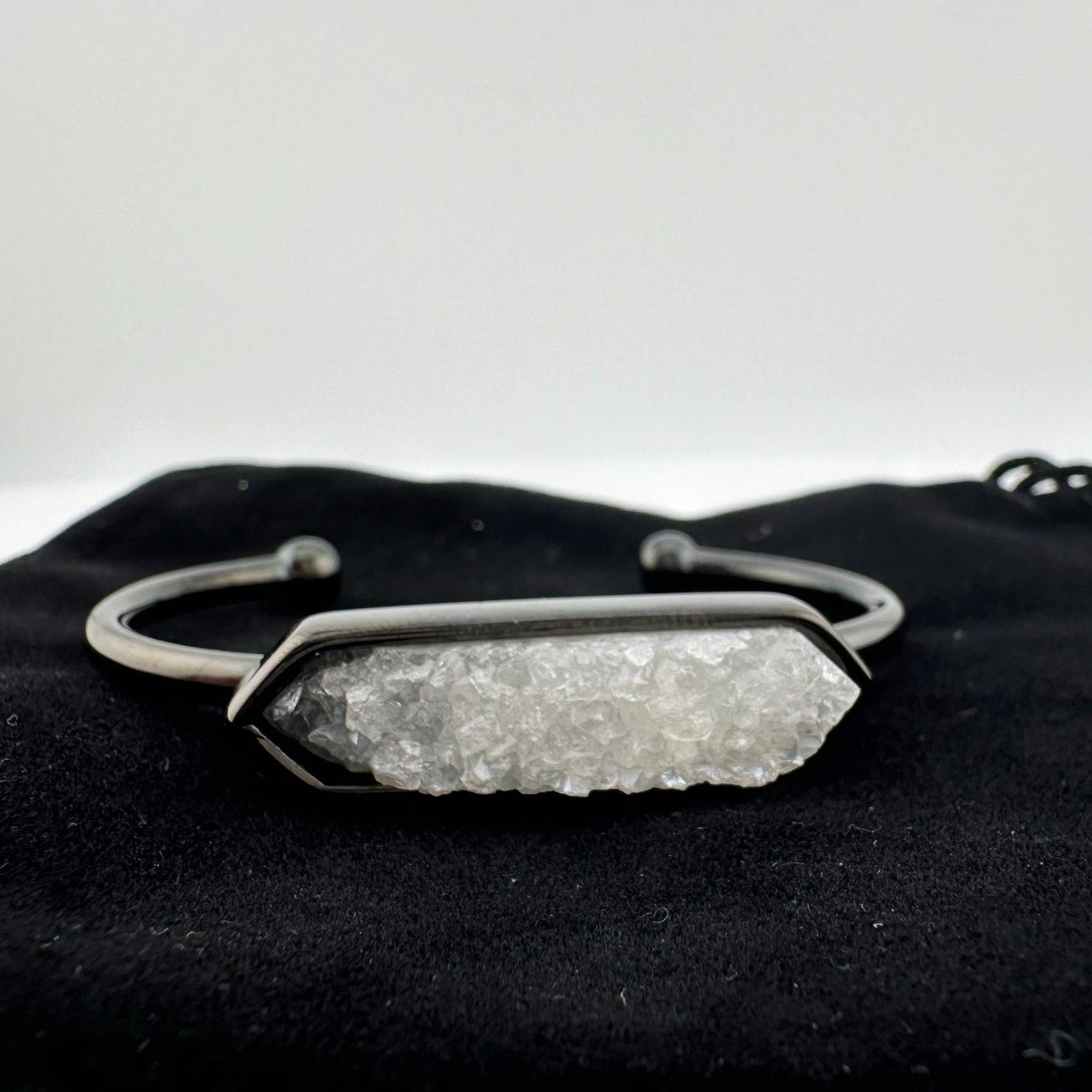Other Black Ondine White Quartz Bangle Bracelet Size ONE SIZE - 9 Thumbnail
