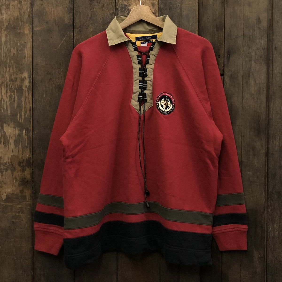 Tommy Hilfiger Vintage Tomy Hilfiger Sweatshirt Size US M / EU 48-50 / 2 - 1 Thumbnail