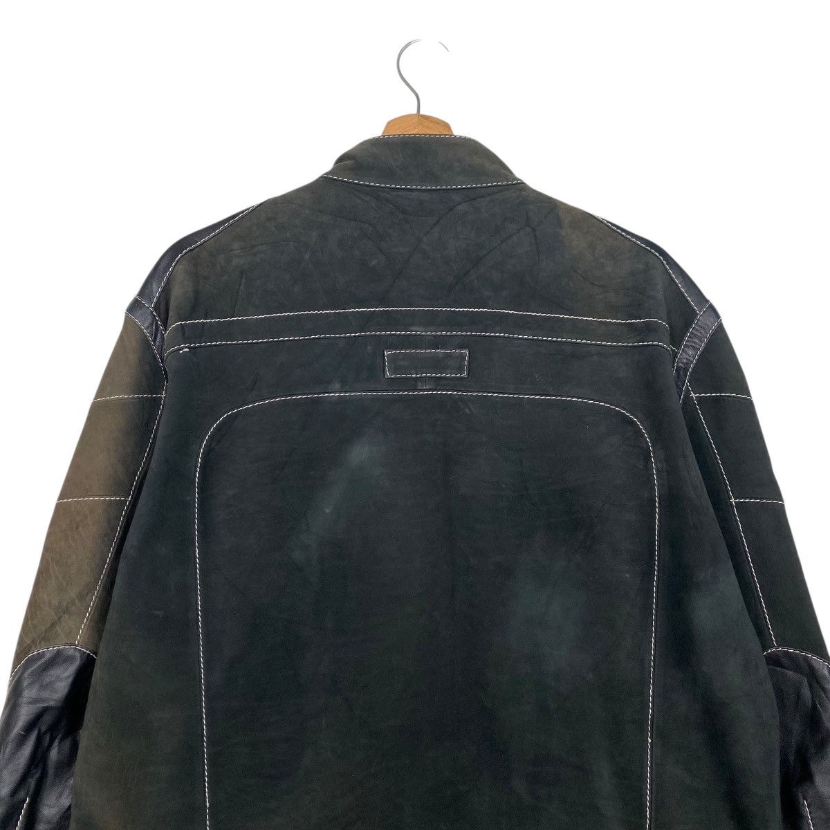 Leather The leather jacket Size US M / EU 48-50 / 2 - 8 Thumbnail