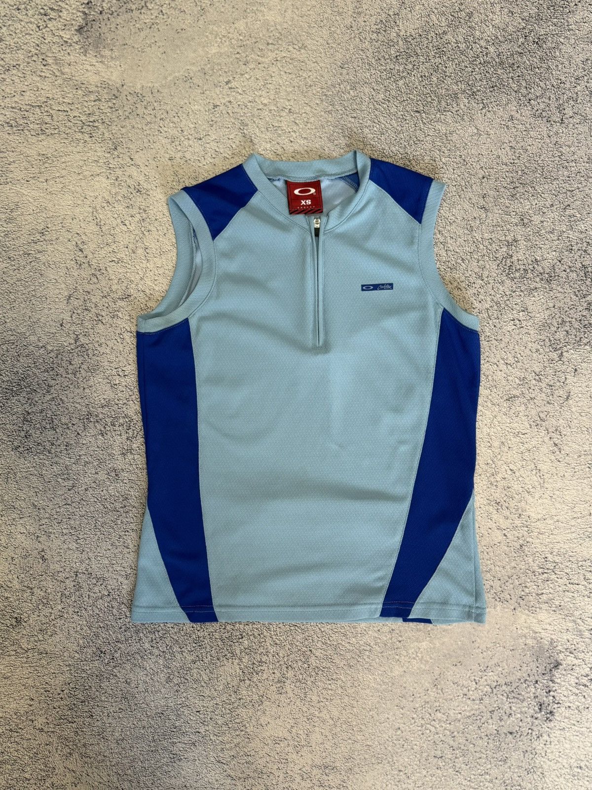 Oakley Vintage Oakley Cycling Jersey Womens XS Sleeveless 1/4 Zip Size XS / US 0-2 / IT 36-38 - 1 Thumbnail
