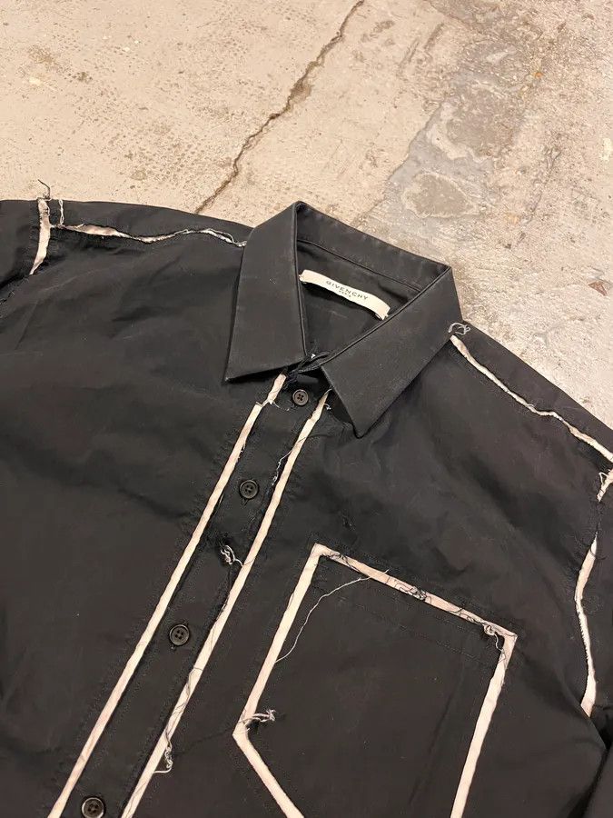 Givenchy AW2015 Givenchy Overprinted Black Shirt by Riccardo Tisci Size US L / EU 52-54 / 3 - 5 Thumbnail