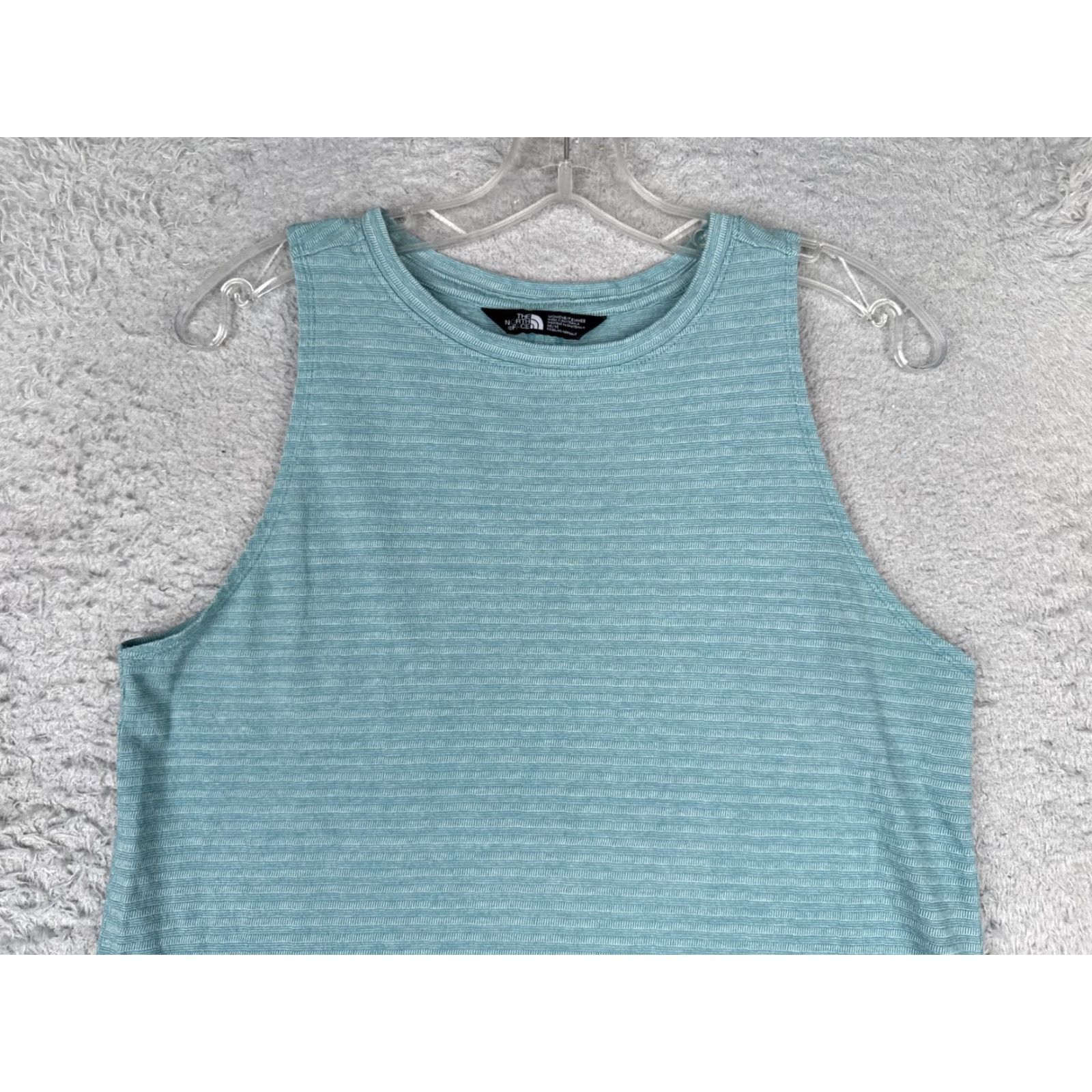 The North Face The North Face Shirt Women M Blue Tank Sleeveless Crew Poly Jersey Basic Lightweight Casual Gym Hike 90s Outdoors Mens? Size M / US 6-8 / IT 42-44 - 4 Thumbnail