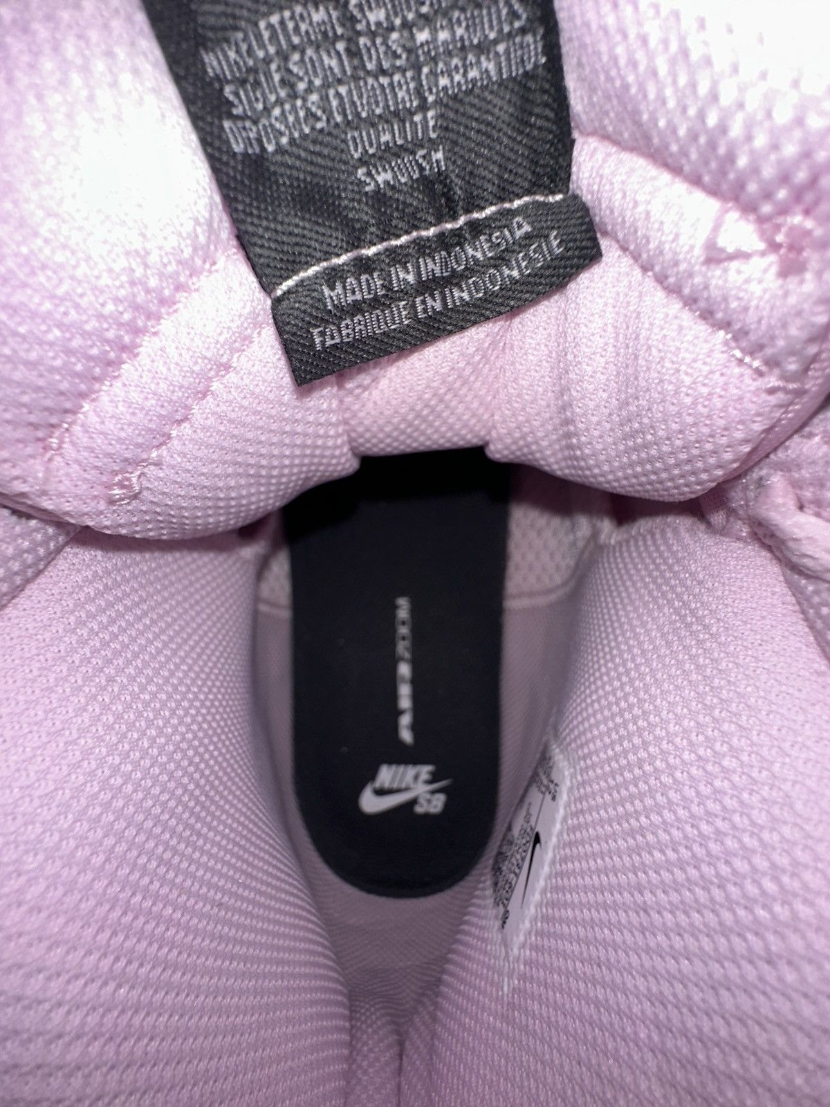 Nike Nike SB Zoom Blazer Mid Pink Size US 12 / EU 45 - 8 Thumbnail