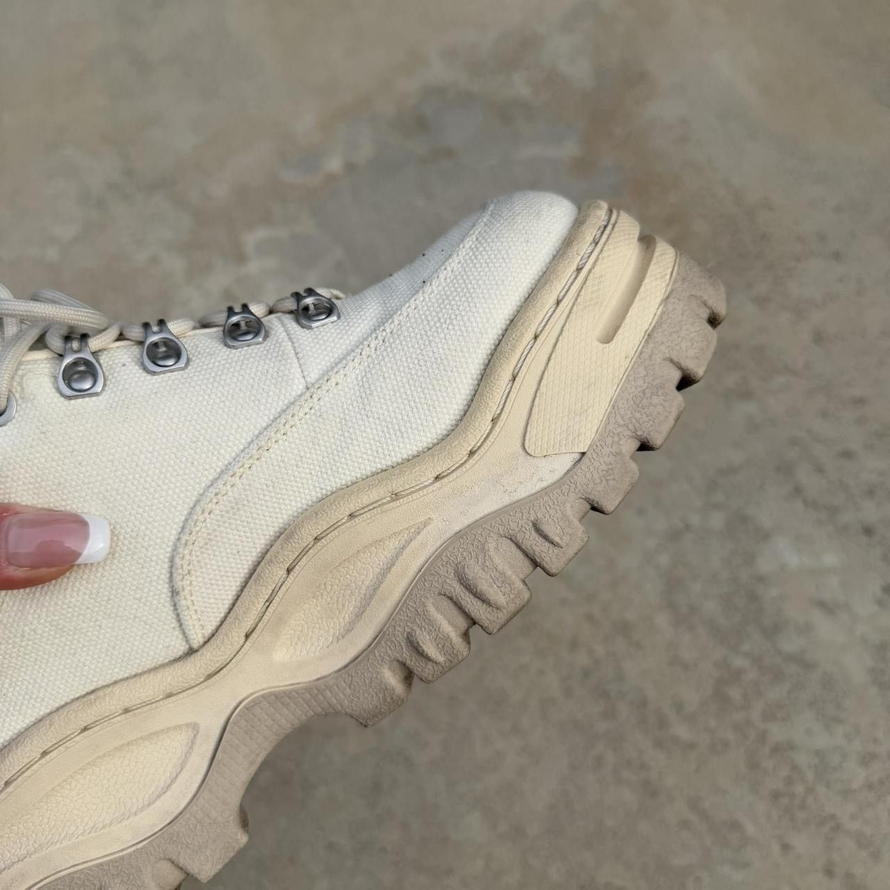 Eytys Eytys Angel Canvas Chunky Platform Sneaker Ecru/White Size US 7.5 / IT 37.5 - 8 Thumbnail