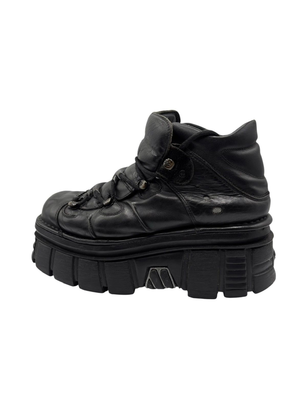 New Rock Vintage New Rock M106 black platform boots Size 43 Size US 10 / EU 43 - 7 Thumbnail