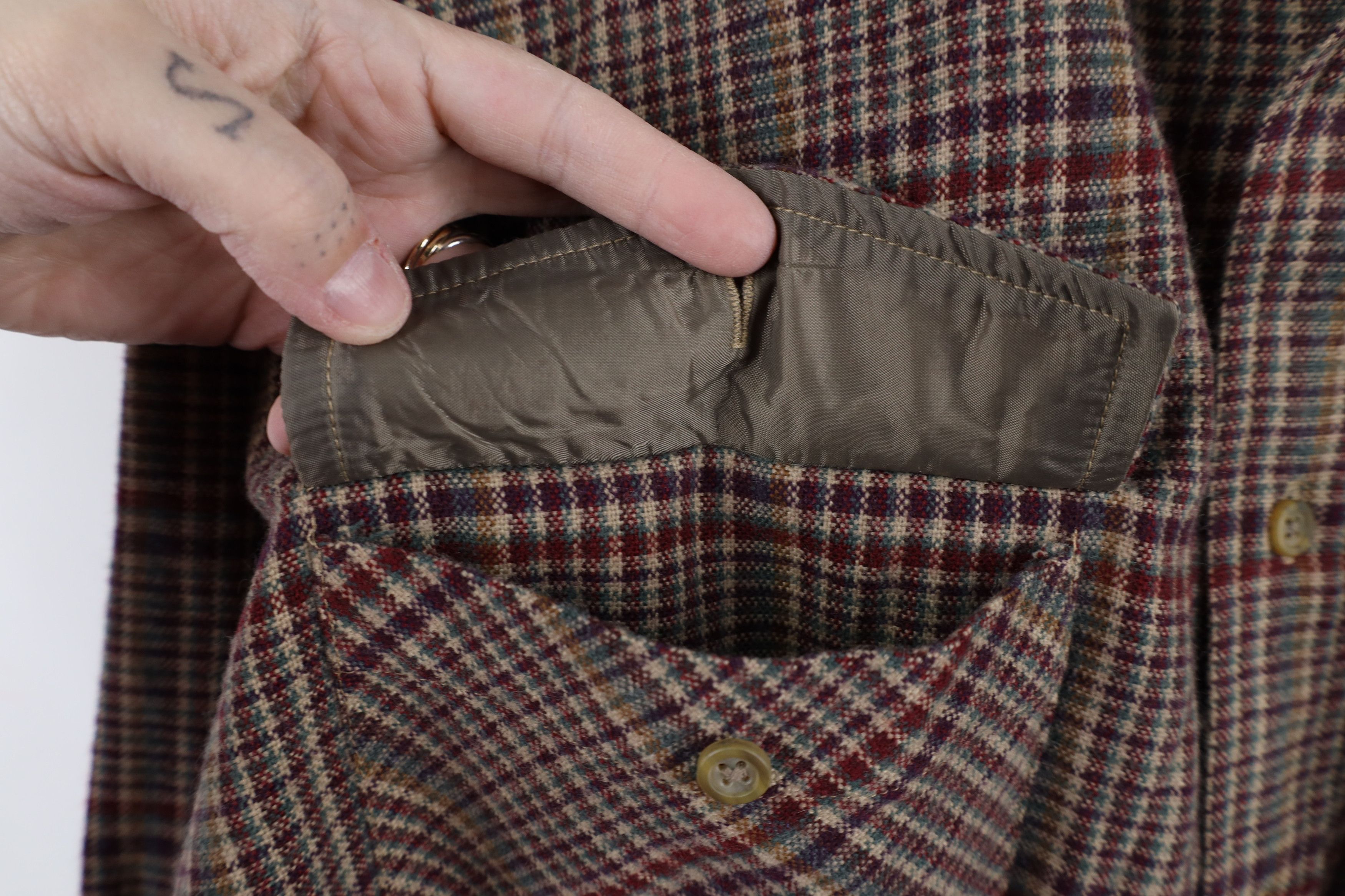 Vintage Vintage 90s Streetwear Plaid Knit Collared Button Shirt Size US XL / EU 56 / 4 - 4 Thumbnail