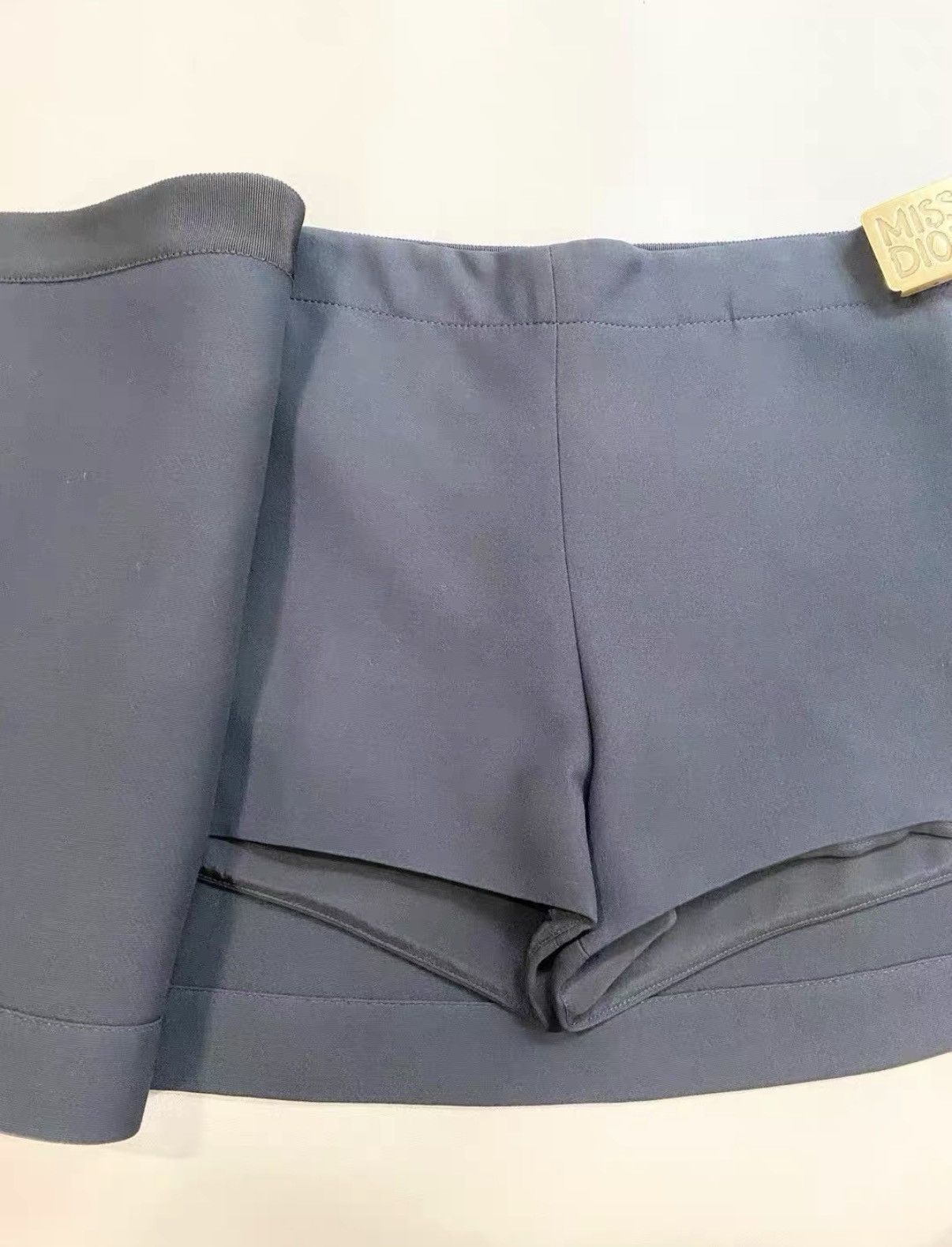 Dior Dior Classic Black Logo Skort with Gold Emblem J33 Size M / US 6-8 / IT 42-44 - 5 Thumbnail