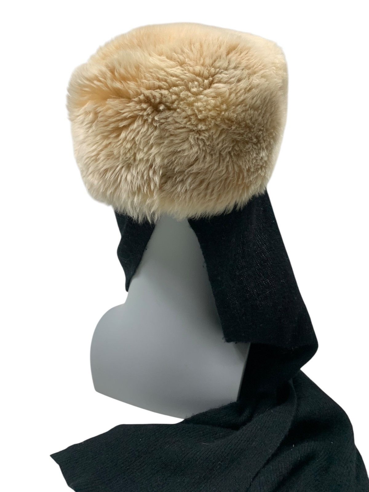 Japanese Brand Grevi moode fur caps Size ONE SIZE - 3 Thumbnail