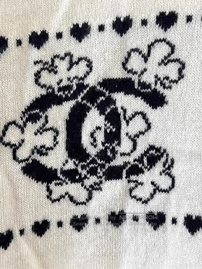 Chanel Chanel Cashmere hooded vest Size XS / US 0-2 / IT 36-38 - 6 Thumbnail