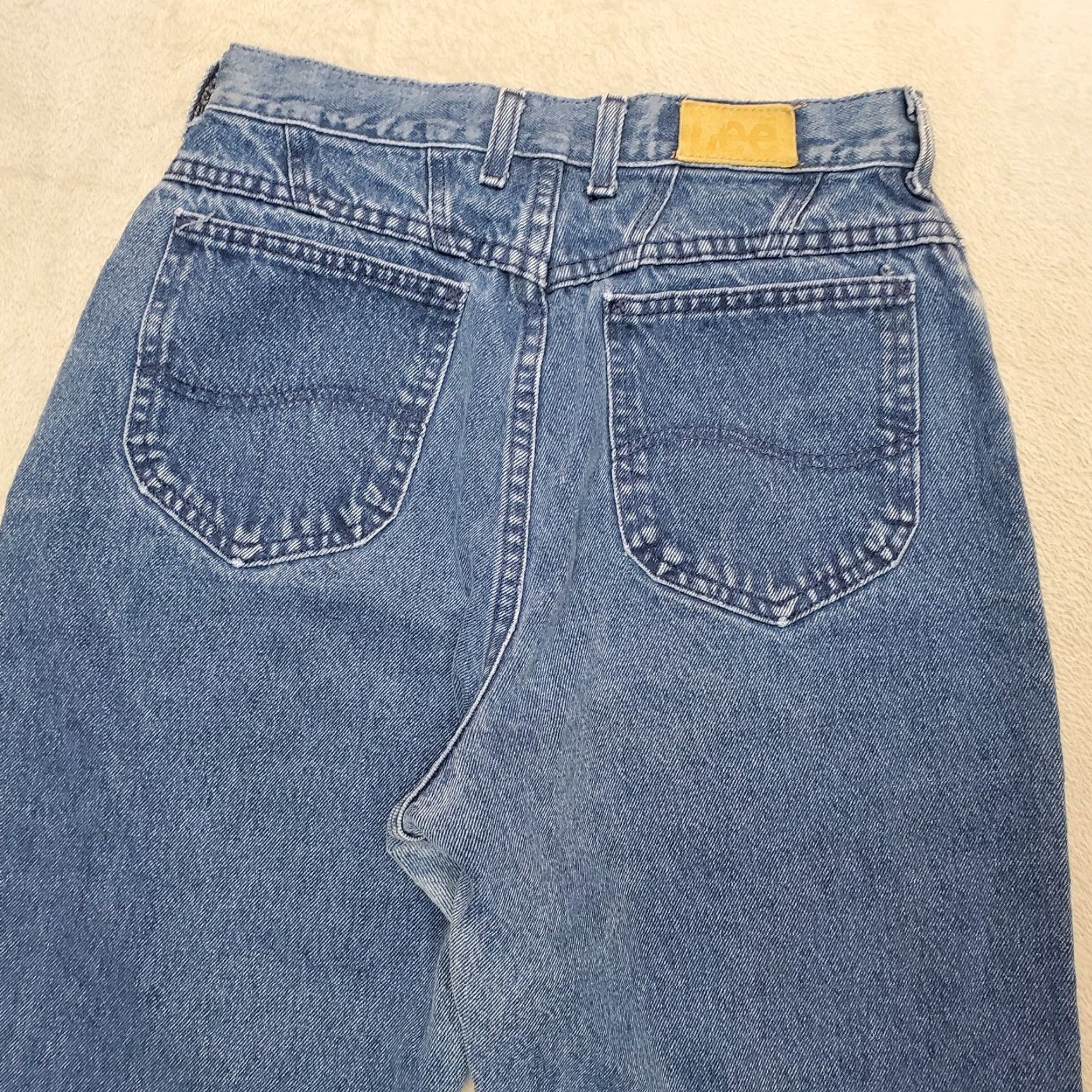 Lee VINTAGE Lee Jeans Womens 12 High Rise 28x29 Blue Denim Mom USA 90s Jeans Womens Tips: Pockets, Regular, Cotton, Zip, Medium Wash Size 34" / US 12 / IT 48 - 7 Thumbnail