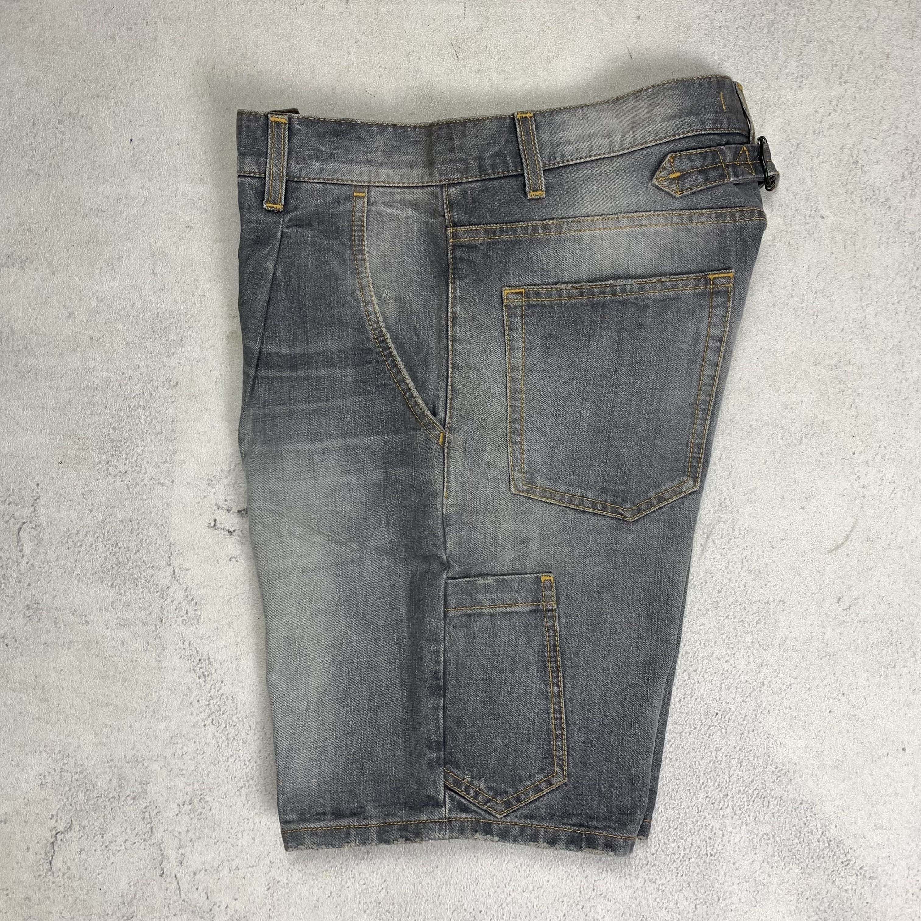 Dolce & Gabbana Dolce & Gabbana Multi Pocket Short Denim Pants Size US 32 / EU 48 - 4 Thumbnail