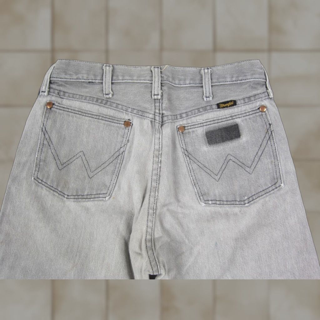 Wrangler VINTAGE Wrangler Jeans Mens W28 L32 Gray Straight Leg 13WMZ Made in USA 70s 80s Size US 28 / EU 44 - 1 Thumbnail