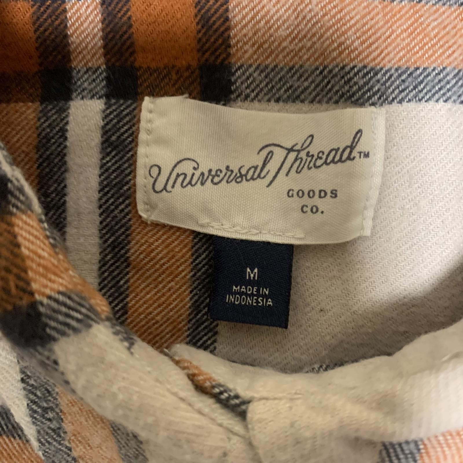 Other Universal Thread Men's Medium Long Sleeve Plaid Shirt Size US M / EU 48-50 / 2 - 4 Thumbnail