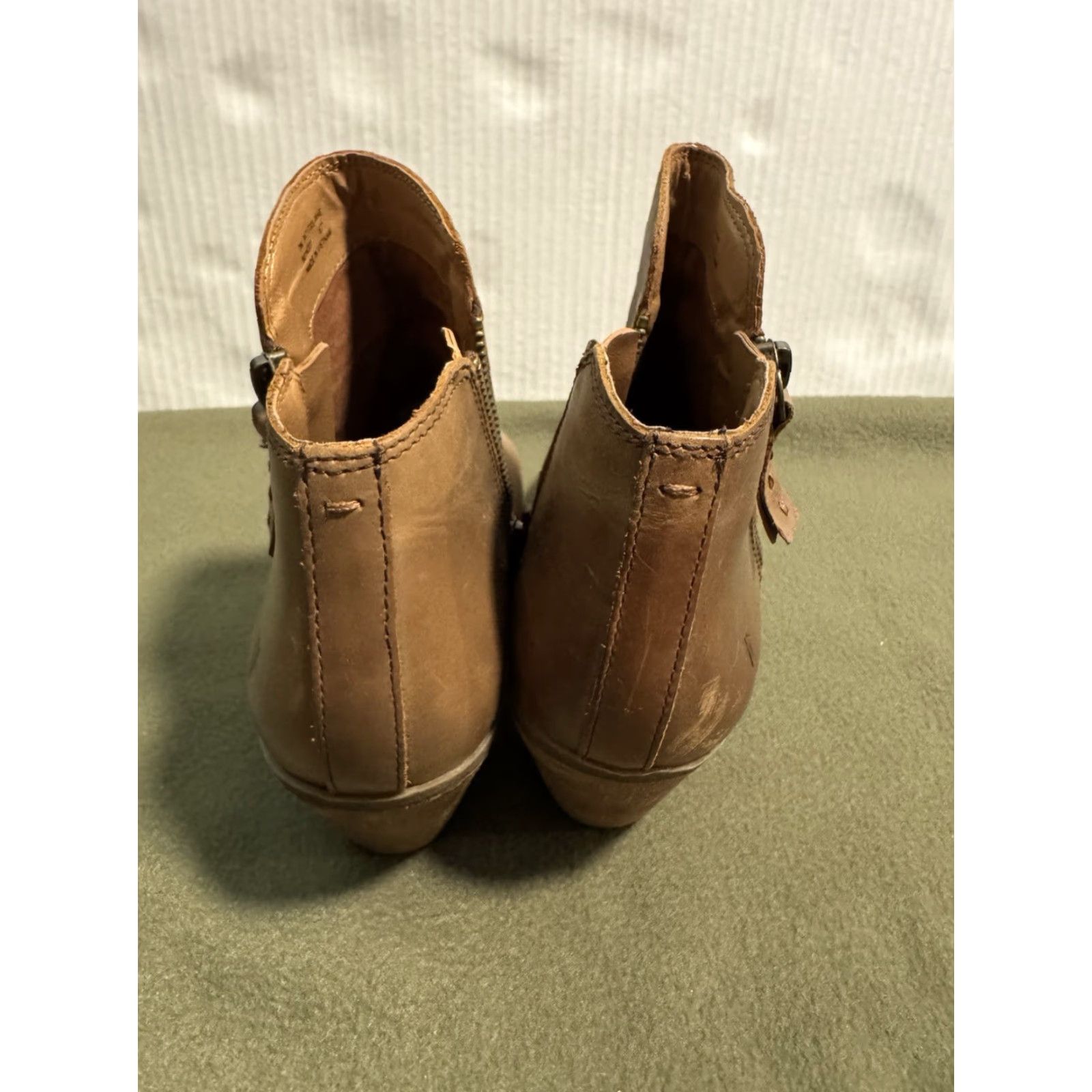 Frye Frye Judith Zip Booties 7M Ankle Block Heel Boho Western Cognac Brown Leather Women Size US 7 / IT 37 - 4 Thumbnail