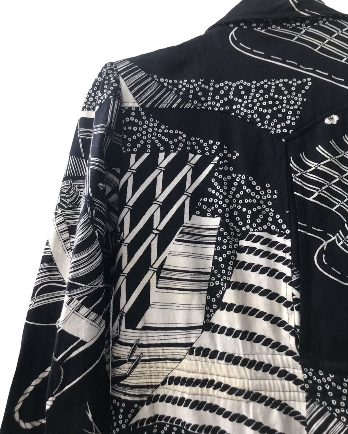Hanae Mori Vintage Hanae Mori Vivid Blouse Jacket Size 7 Japan Size M / US 6-8 / IT 42-44 - 4 Thumbnail
