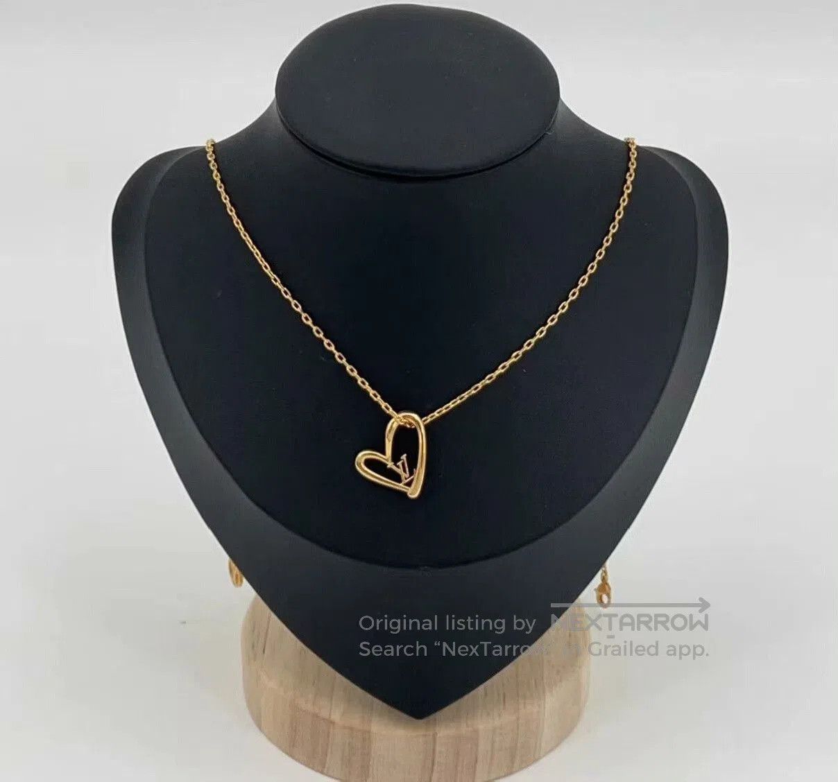 Louis Vuitton Louis Vuitton Authentic Necklace. Size ONE SIZE - 1 Thumbnail