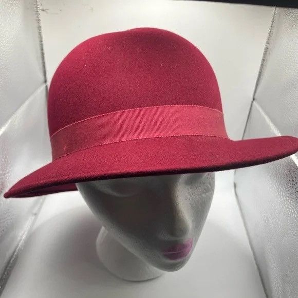 Other 100% Wool Brimmed Hat. Vintage. Feathers. Doeskin felt Size ONE SIZE - 1 Thumbnail
