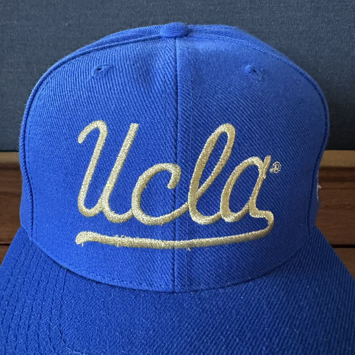 NCAA × Sports Specialties × Vintage Vintage 1990s UCLA Bruins Script Snapback (Deadstock) Size ONE SIZE - 2 Thumbnail